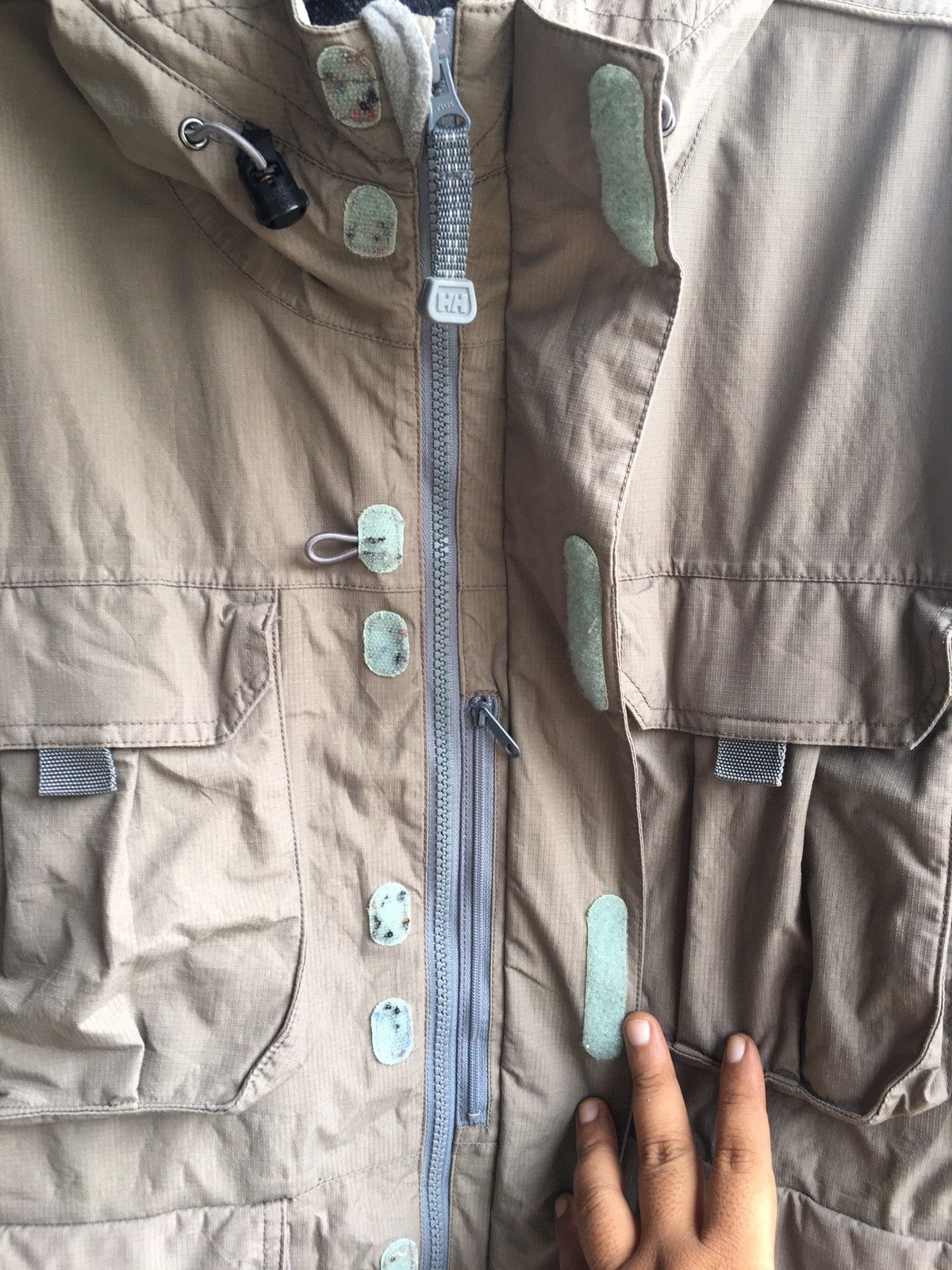 Helly Hansen Nice Design HELLY HANSEN tech adventure suits Patagonia Size US XS / EU 42 / 0 - 10 Thumbnail