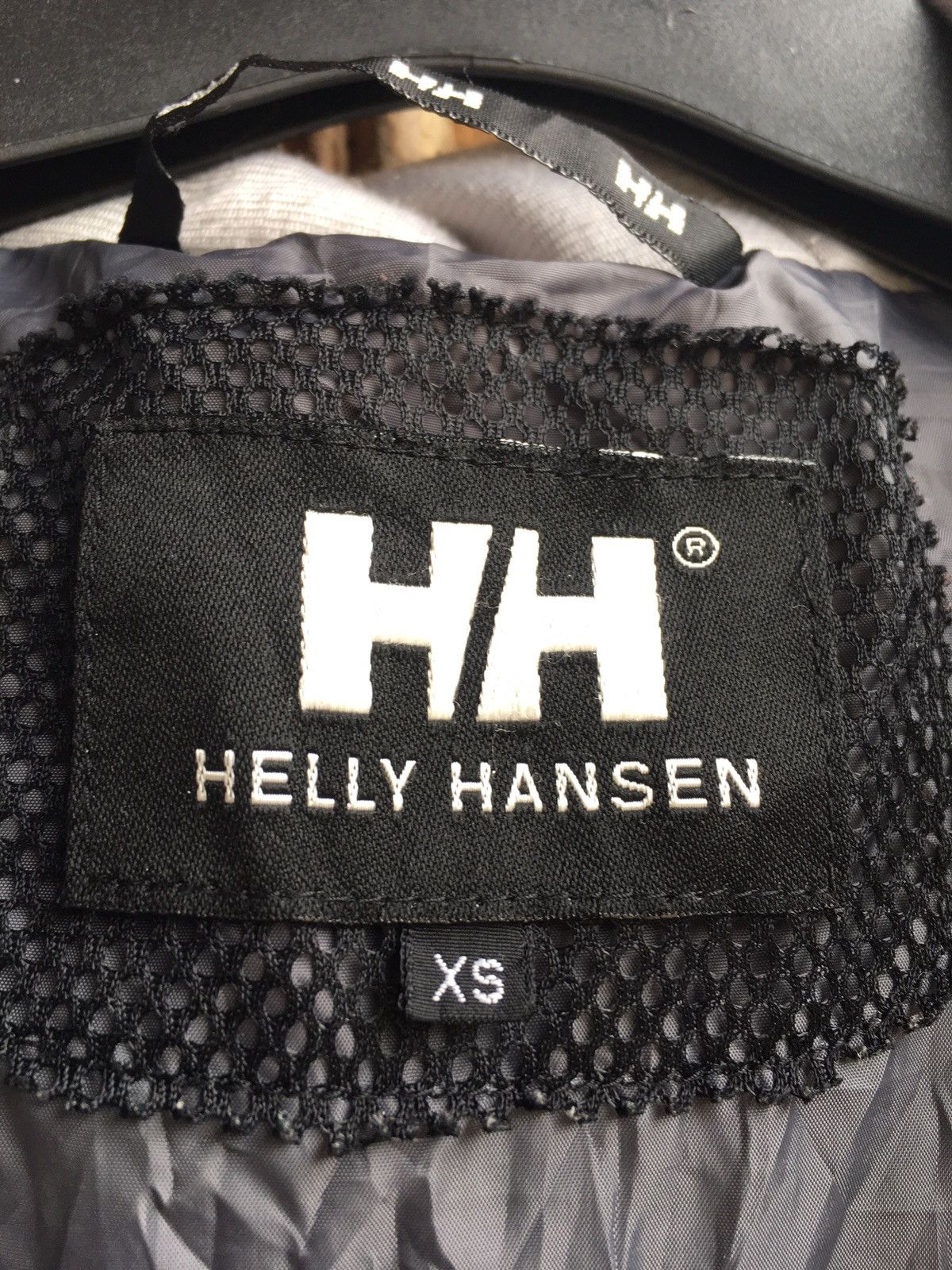 Helly Hansen Nice Design HELLY HANSEN tech adventure suits Patagonia Size US XS / EU 42 / 0 - 12 Thumbnail