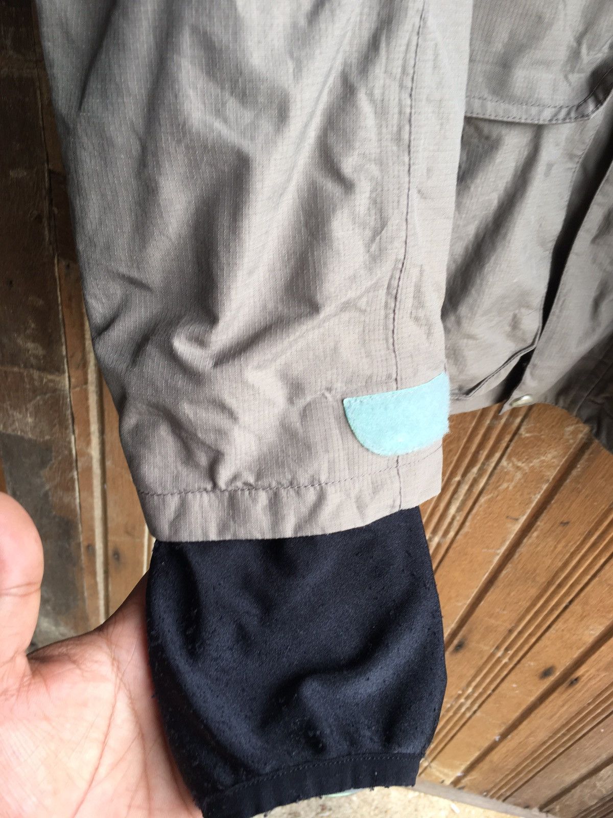 Helly Hansen Nice Design HELLY HANSEN tech adventure suits Patagonia Size US XS / EU 42 / 0 - 5 Thumbnail