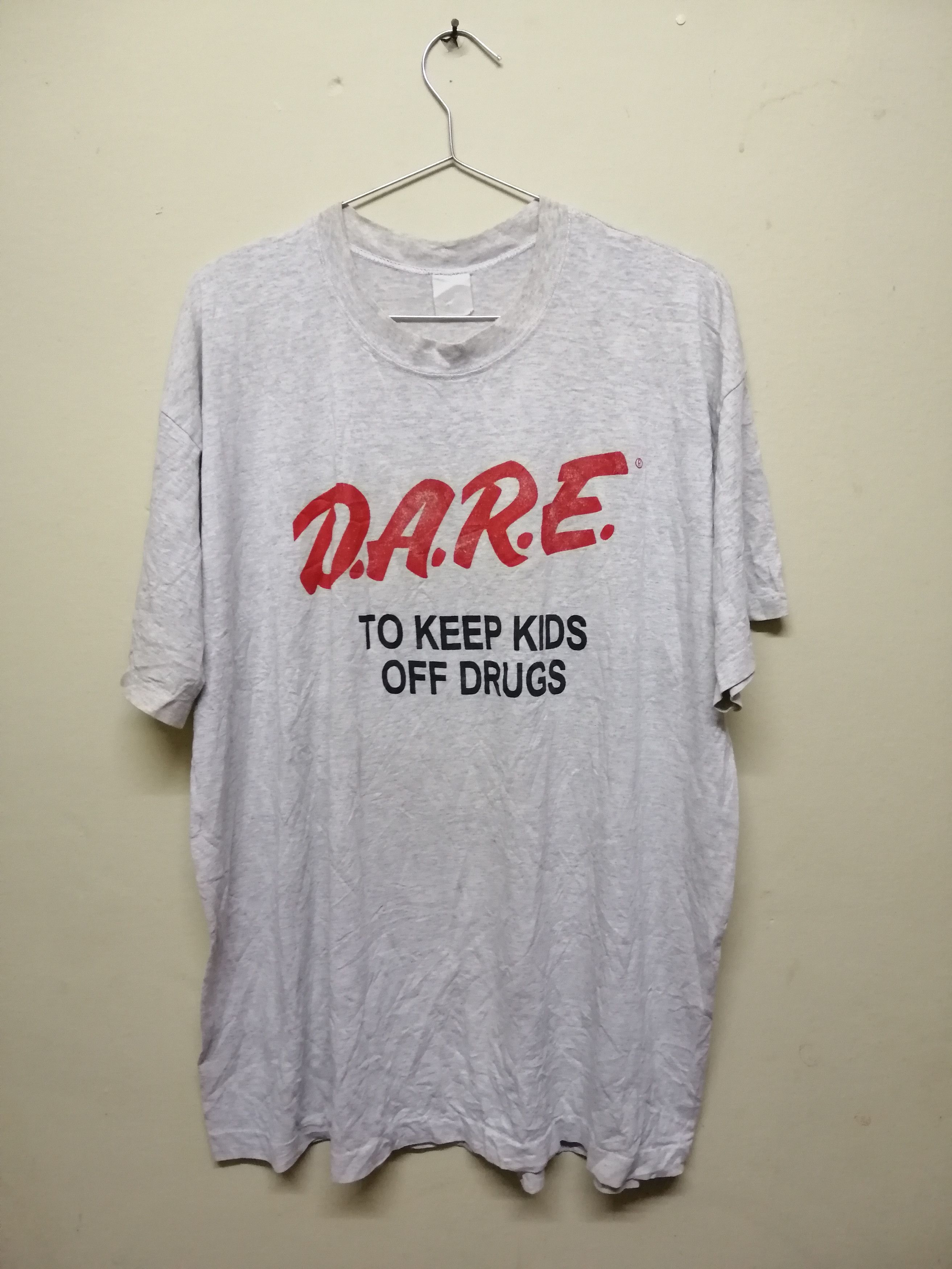 D.A.R.E × Vintage Vintage 80s D.A.R.E. To Keep Kids Off Drugs Tshirt Size US L / EU 52-54 / 3 - 4 Thumbnail