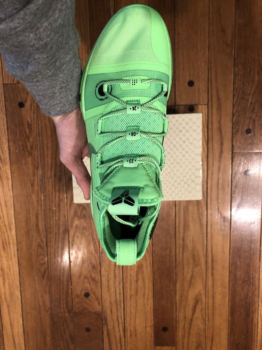 Kobe ad 2018 green on sale strike