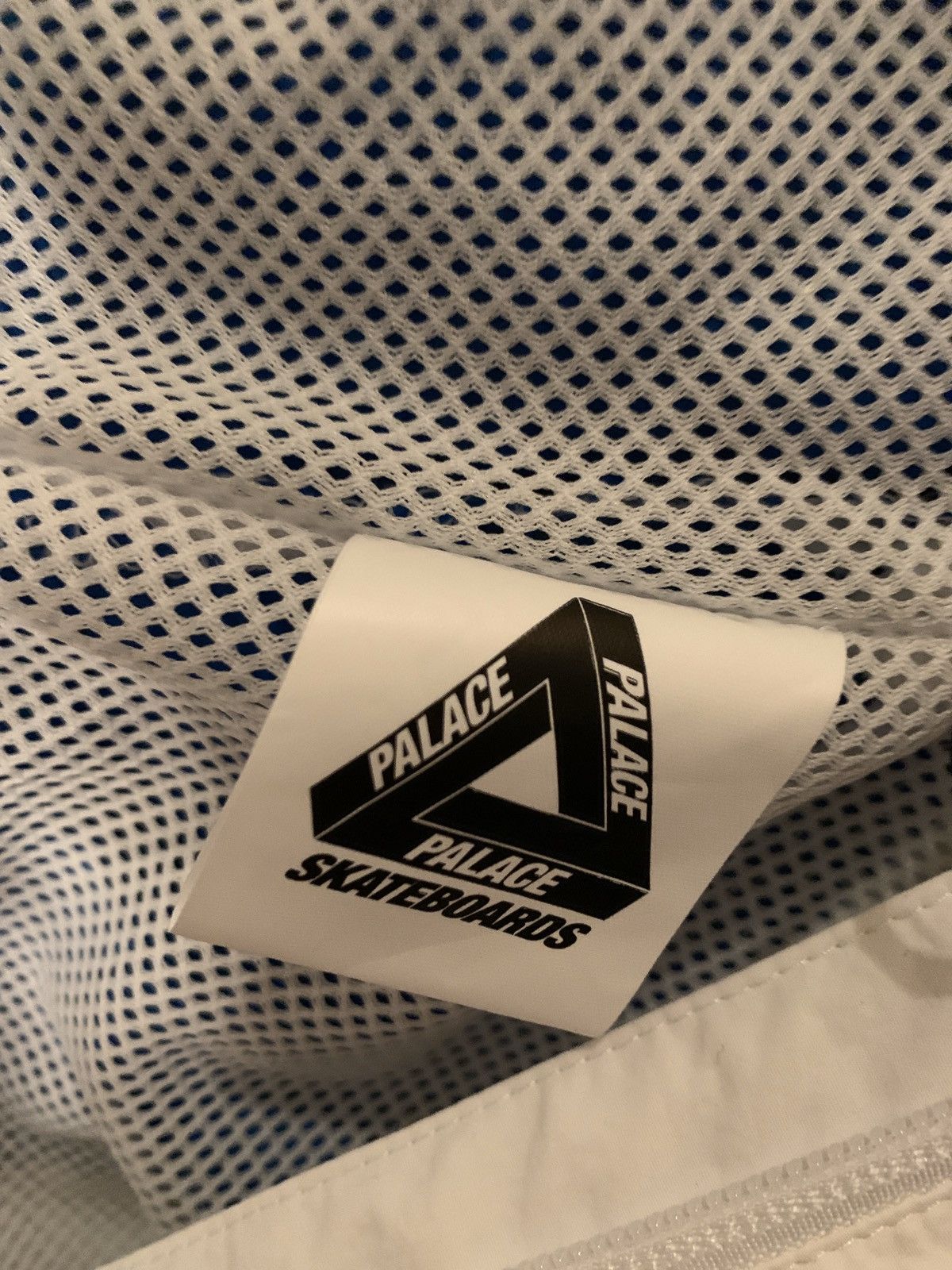 本物新品Palace Palamat Shell Jacket M White Palace Palace - Palamat Shell Jacket White | Grailed