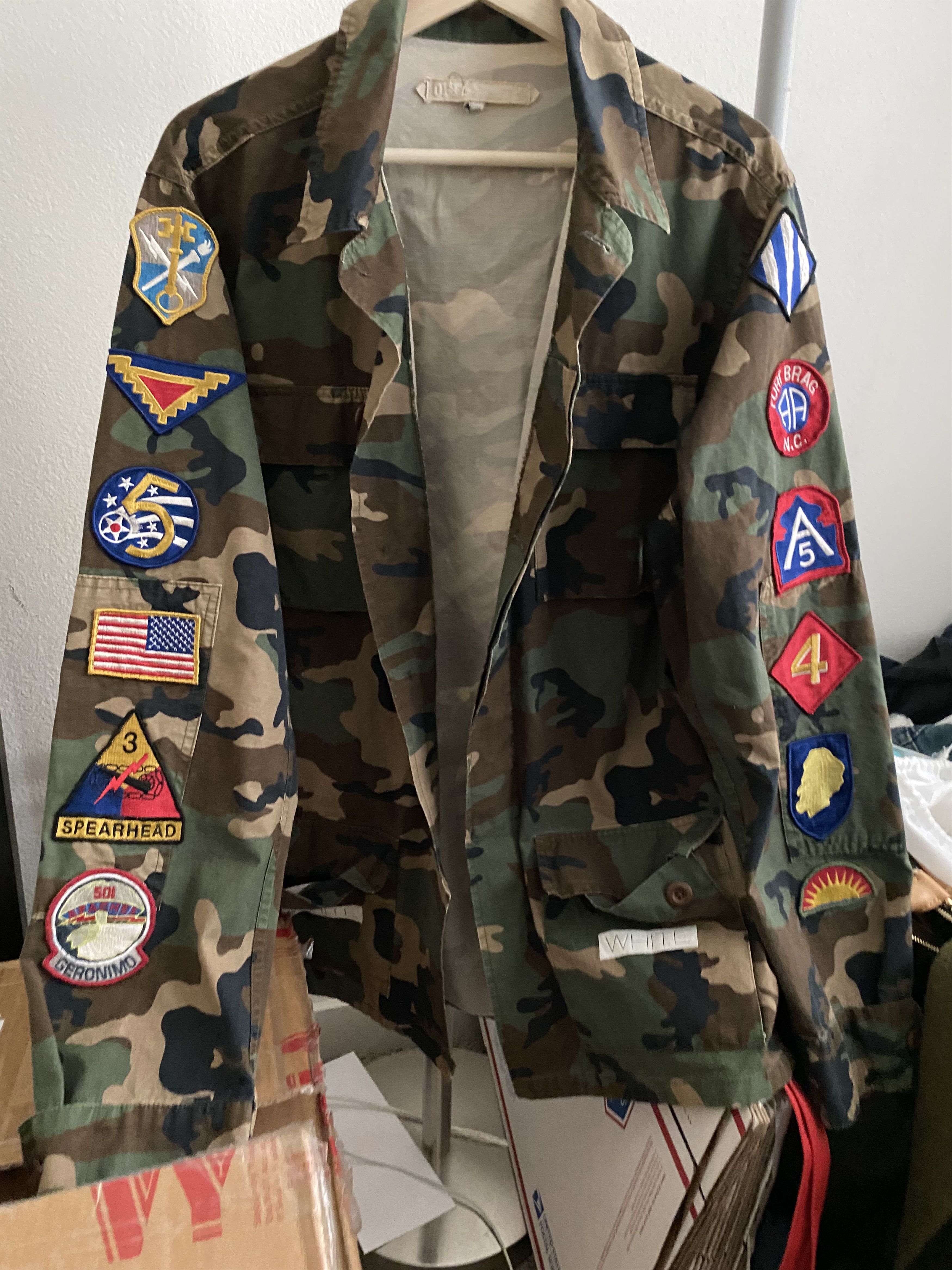 Overlegenhed Rædsel tankskib Off-White Camo Badges Industrial Field Jacket Original SS14 13 | Grailed