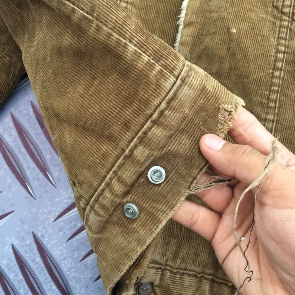 Levi's Levis Distress Corduroy Fleece Inning Khakis Size US M / EU 48-50 / 2 - 10 Thumbnail