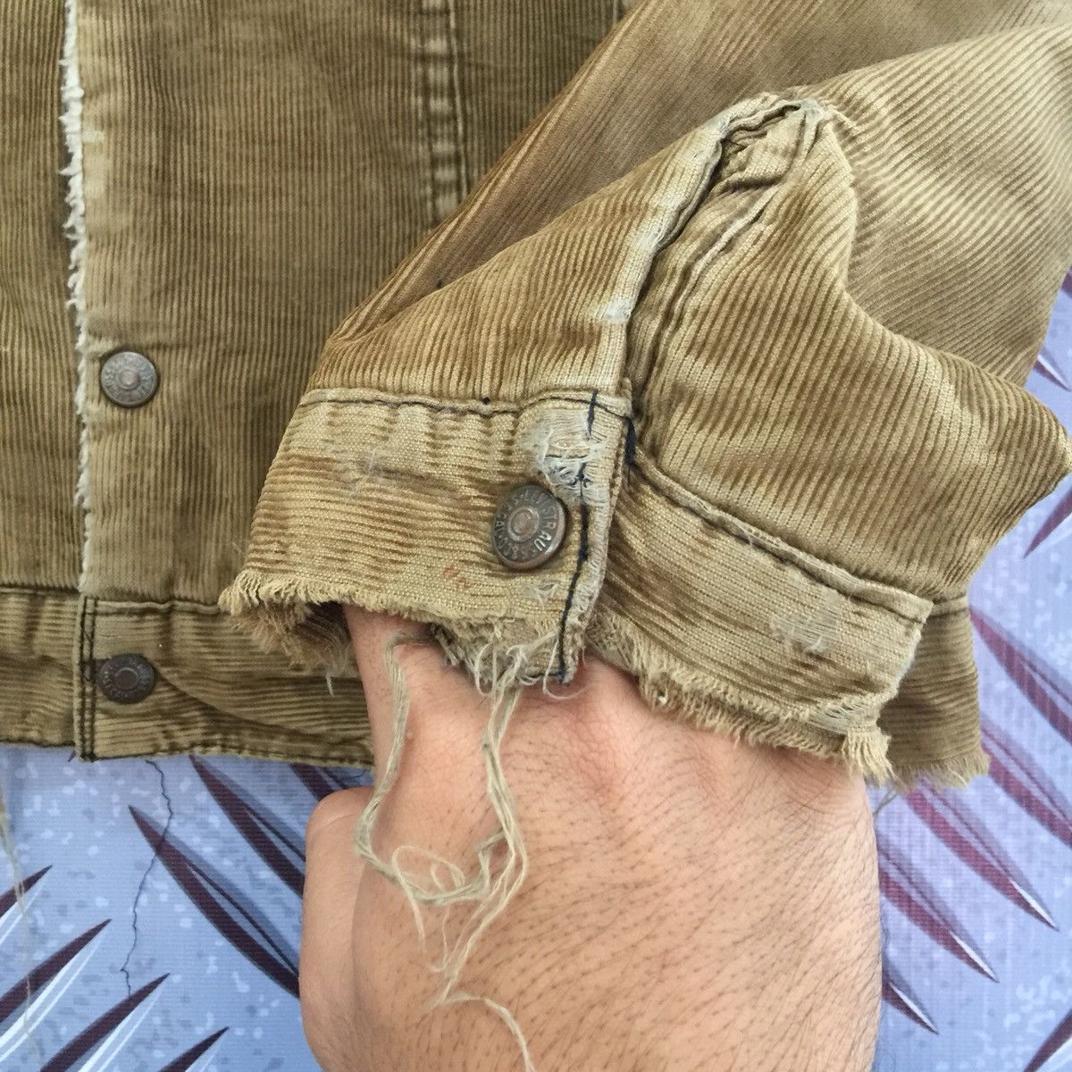 Levi's Levis Distress Corduroy Fleece Inning Khakis Size US M / EU 48-50 / 2 - 12 Thumbnail