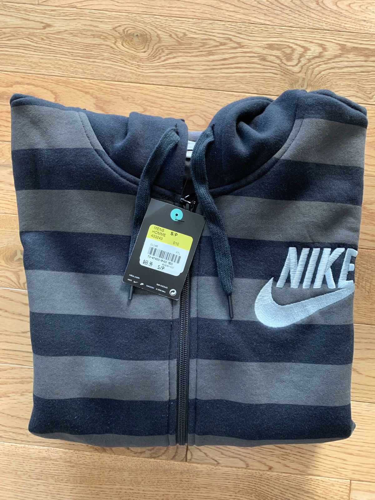 Nike Black striped Nike hoodie Size US S / EU 44-46 / 1 - 3 Thumbnail