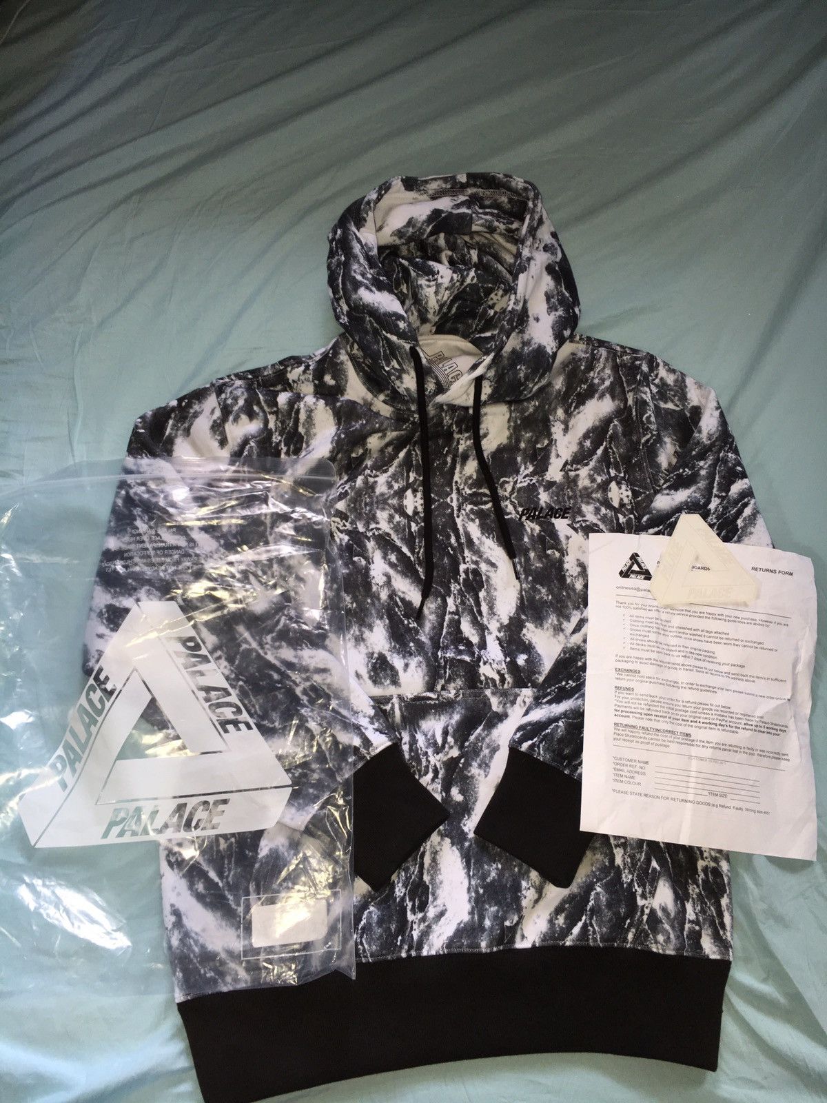Palace Madara Hoodie Size US S / EU 44-46 / 1 - 5 Thumbnail