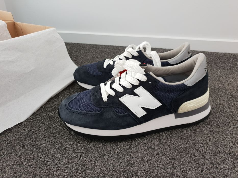 New store balance m990nv