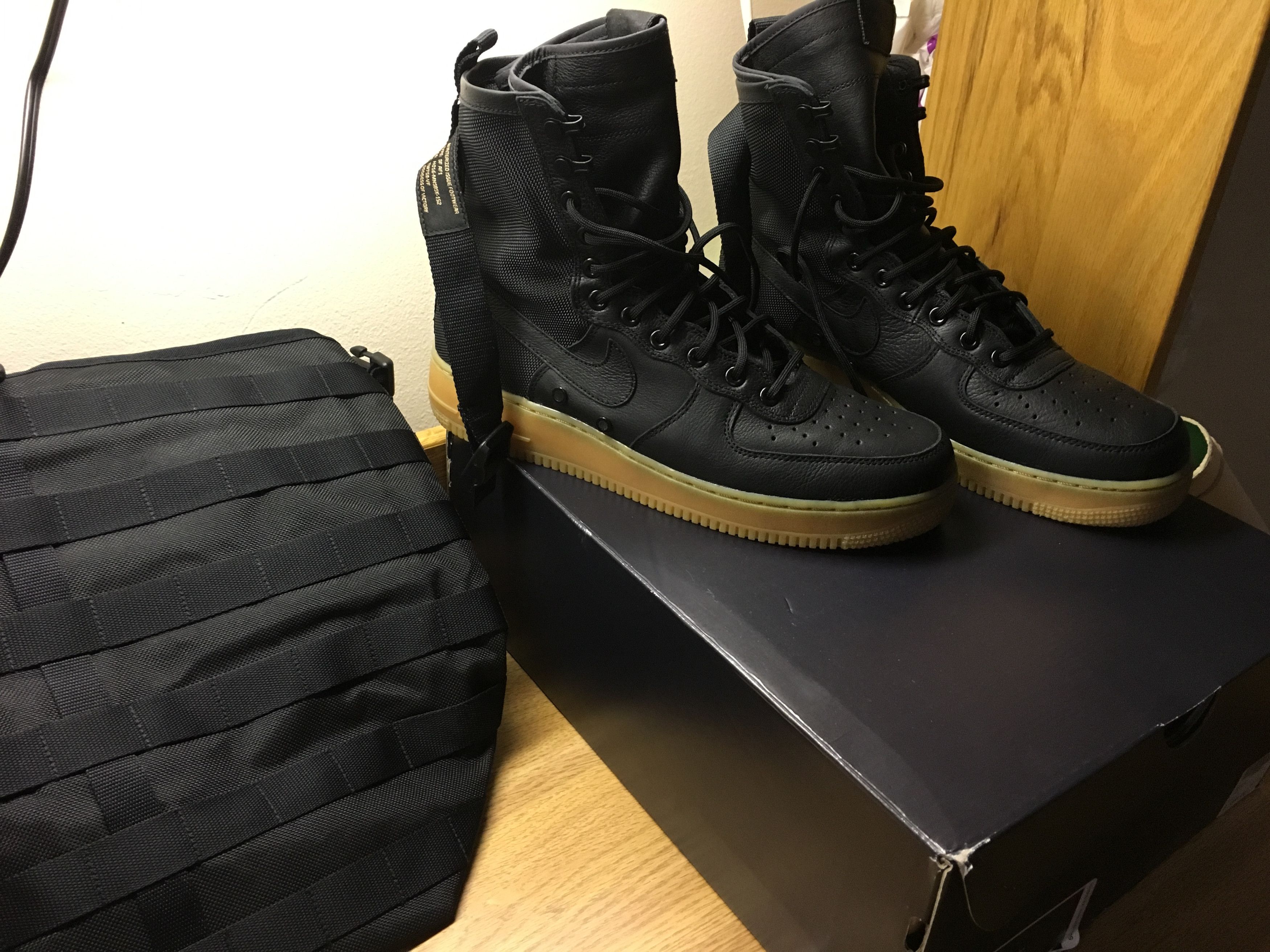 Nike Special Field Air Force 1