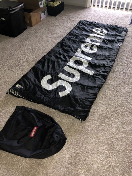 Supreme dolomite sleeping discount bag