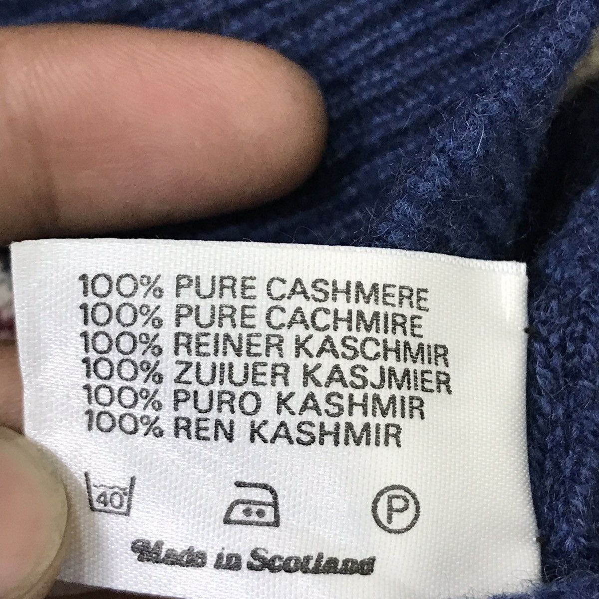 Retrofit × Vintage Peter Scott Made In Hawick Scotland Pure Cashmere Knit Size US S / EU 44-46 / 1 - 5 Thumbnail
