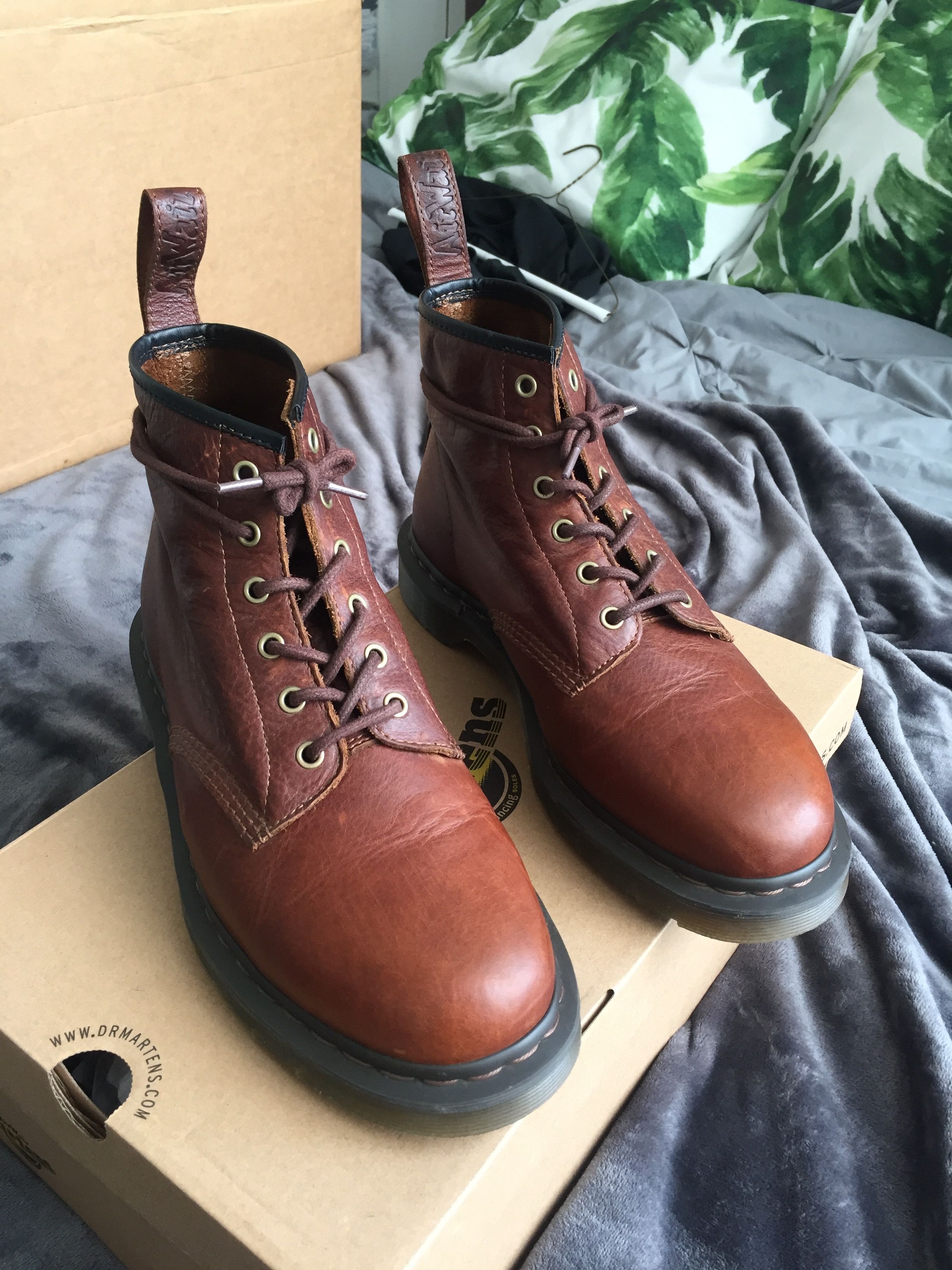 Dr martens 101 harvest tan sale