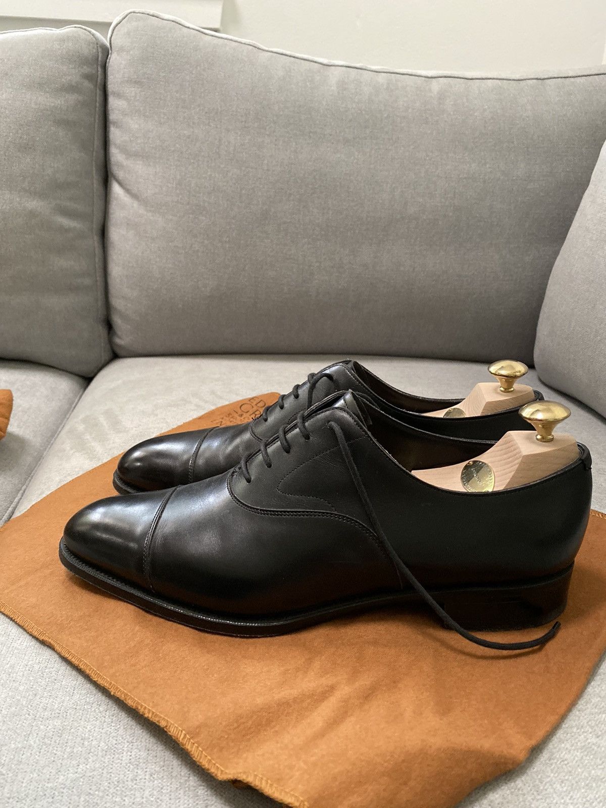Edward Green Edward Green Black Chelsea Dress Shoes Size US 9 / EU 42 - 2 Thumbnail