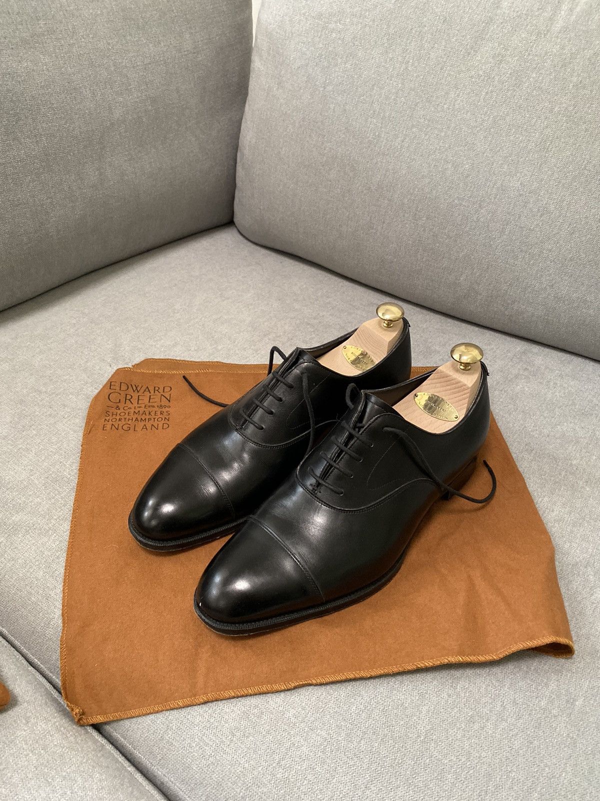 Edward Green Edward Green Black Chelsea Dress Shoes | Grailed
