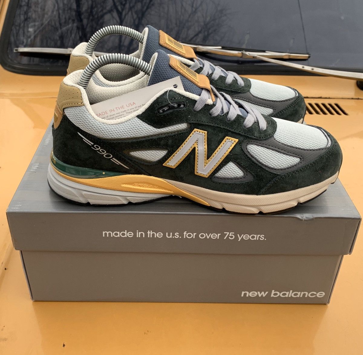 990v4 store benjamin bread