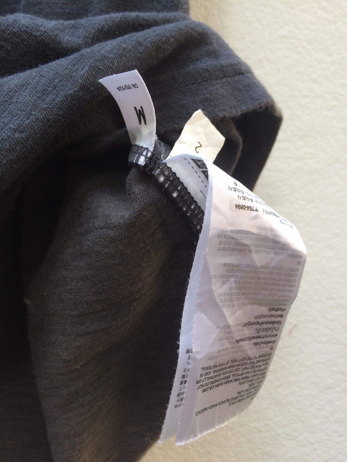Undercover × Uniqlo Undercover X Uniqlo Size US M / EU 48-50 / 2 - 3 Thumbnail