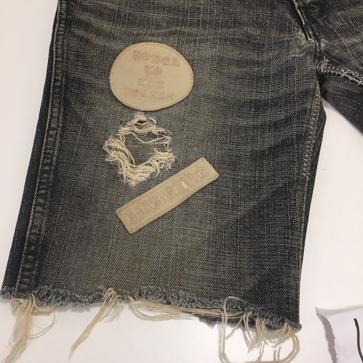 Japanese Brand × Number (N)ine × Takahiromiyashita The Soloist. Number (N)ine 04AW “give peace a chance” denim cut off Size US 30 / EU 46 - 3 Thumbnail