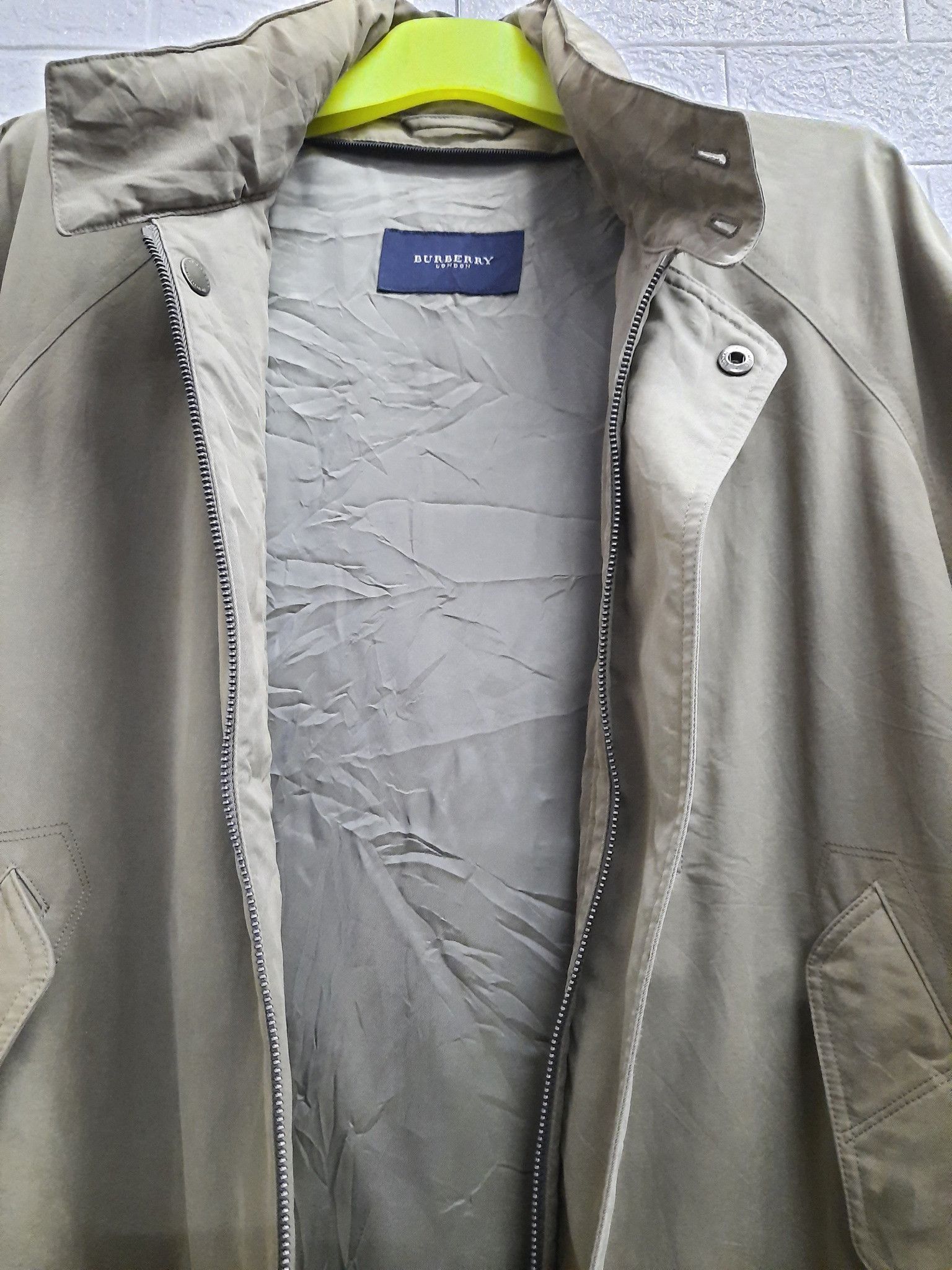 Burberry Burberry Jacket with Hoodie Size US L / EU 52-54 / 3 - 5 Thumbnail