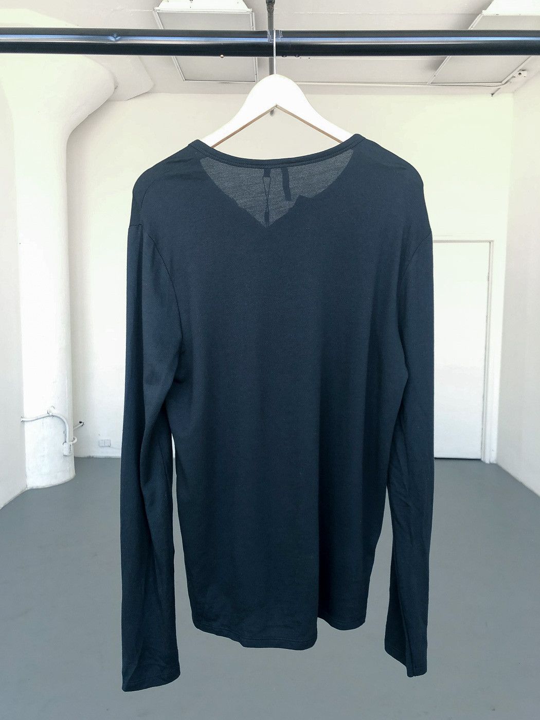 Joe's (LAST CALL - taking offline) Black Henley Size US M / EU 48-50 / 2 - 4 Thumbnail