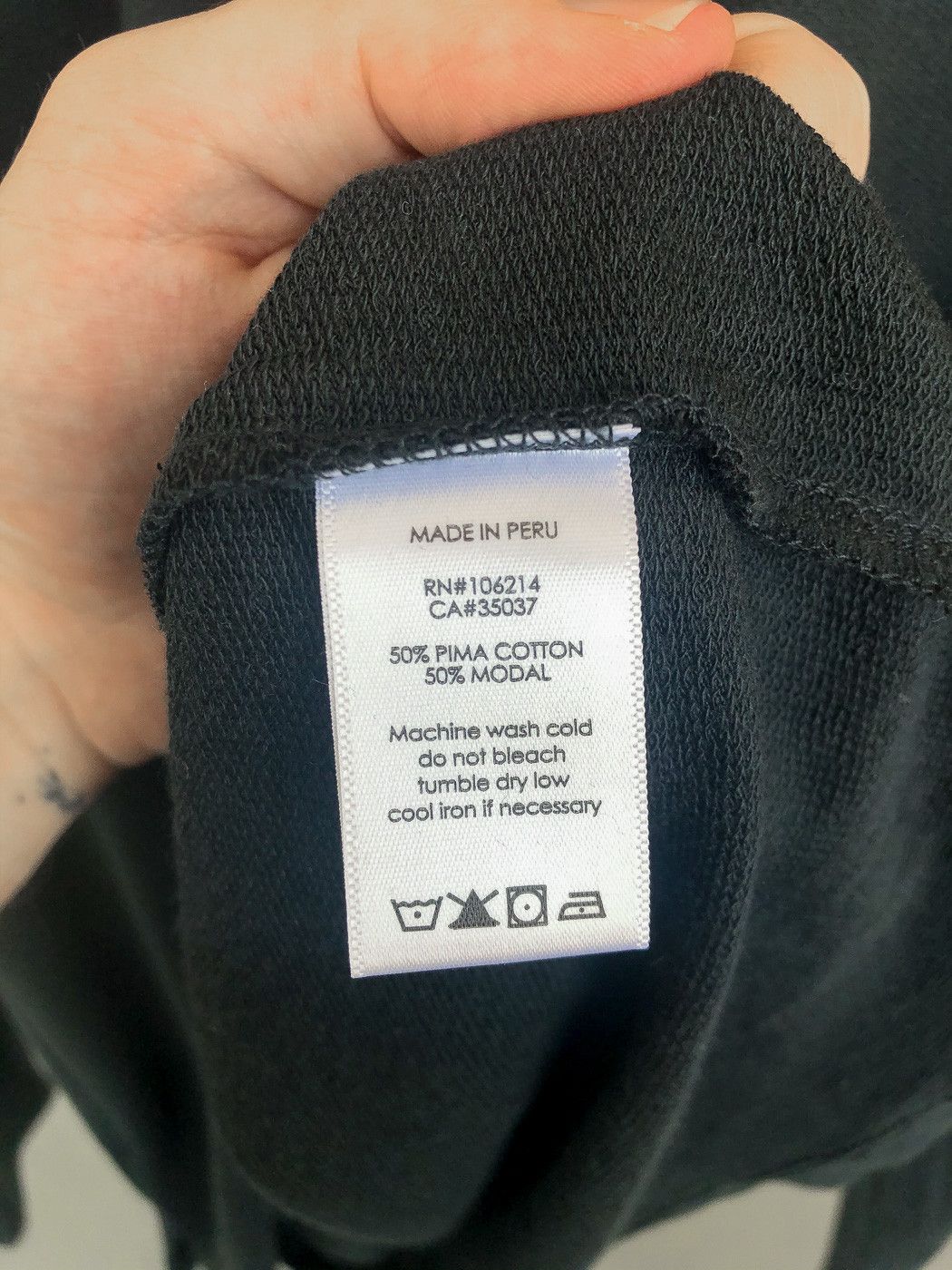 Joe's (LAST CALL - taking offline) Black Henley Size US M / EU 48-50 / 2 - 3 Thumbnail