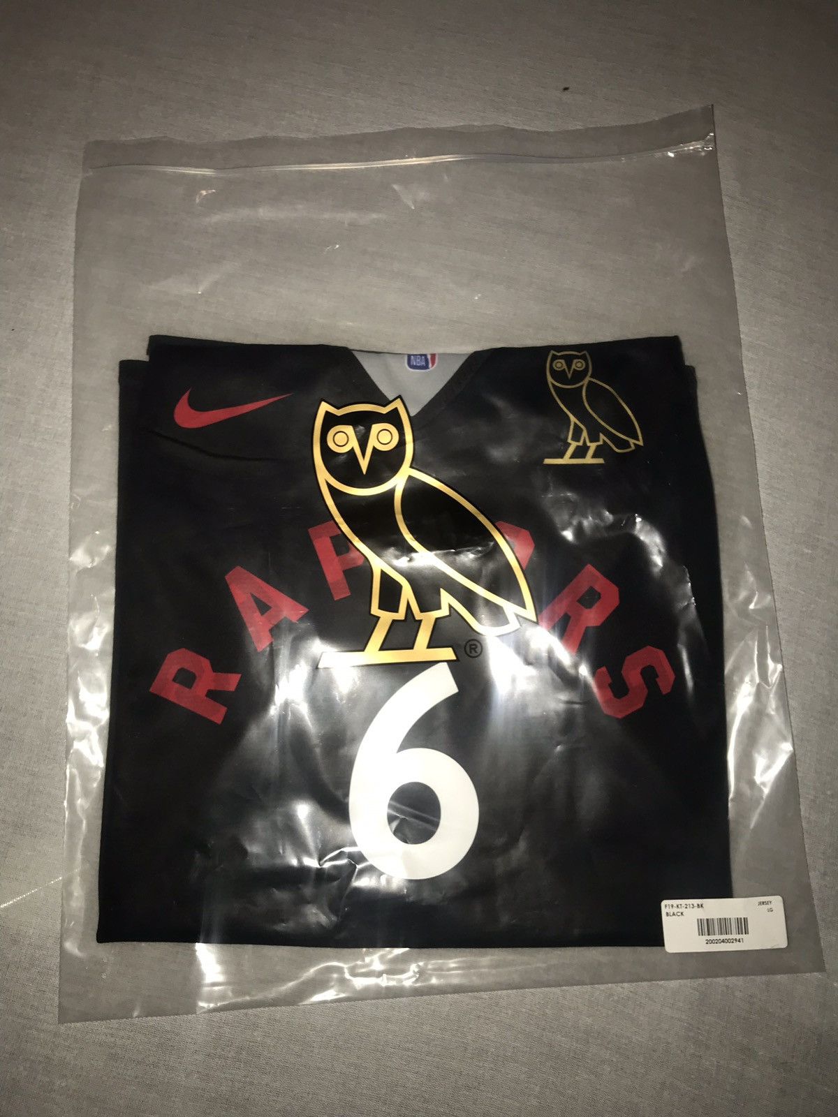 Nike OVO x Raptors 6 Reversible Jersey Black Gold Owl Size US L / EU 52-54 / 3 - 2 Preview
