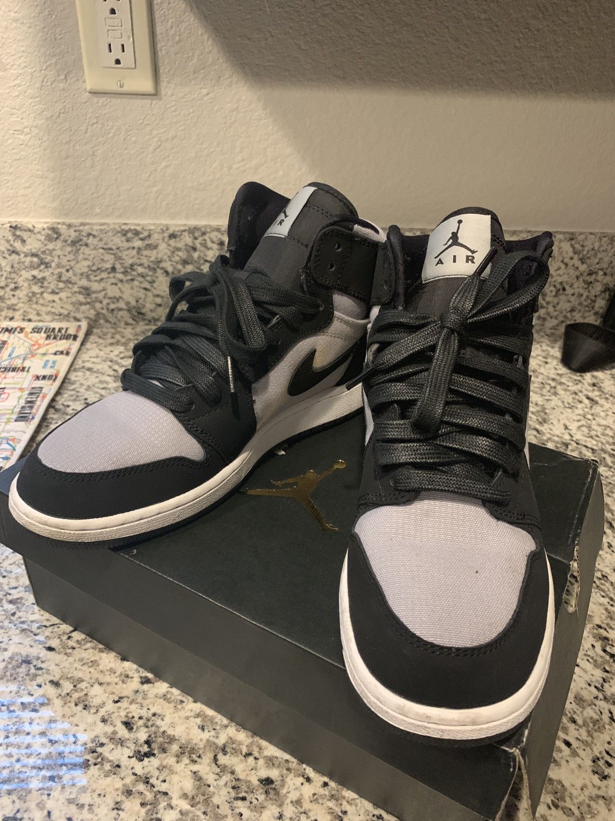 retro 1 reverse shadow