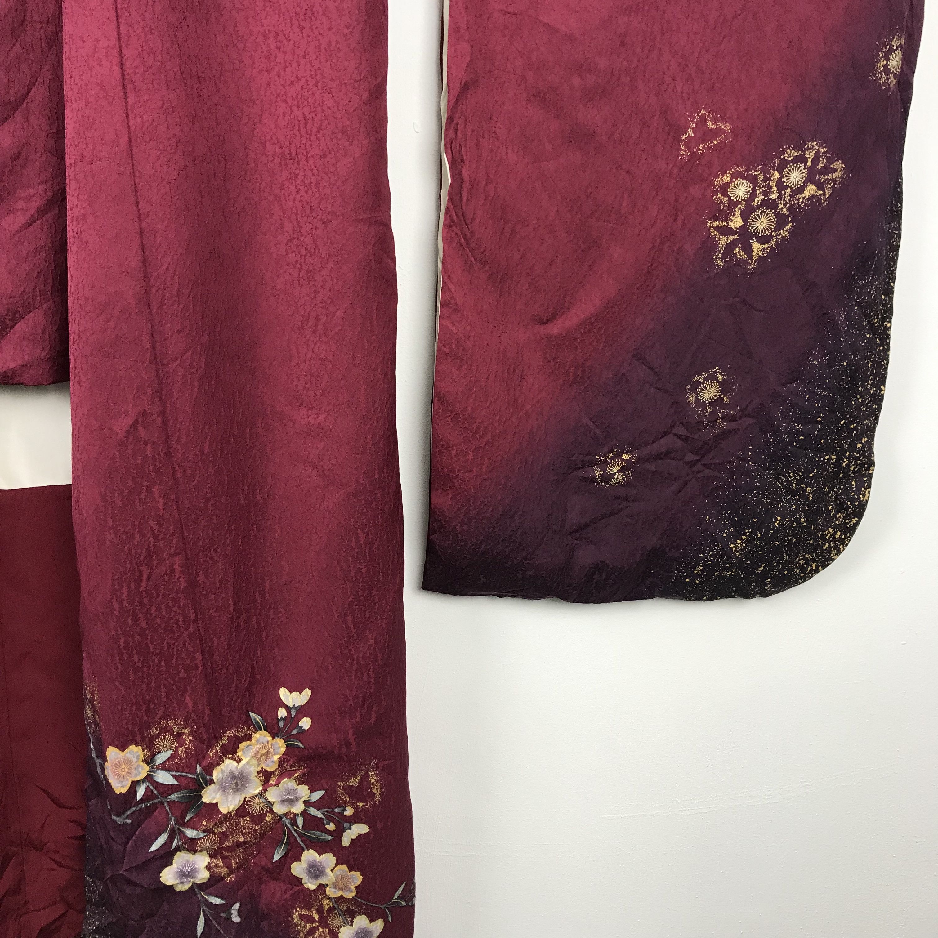 Japanese Brand U9 MOST WANTED LONG KIMONO FLOWER ART Size US L / EU 52-54 / 3 - 5 Thumbnail