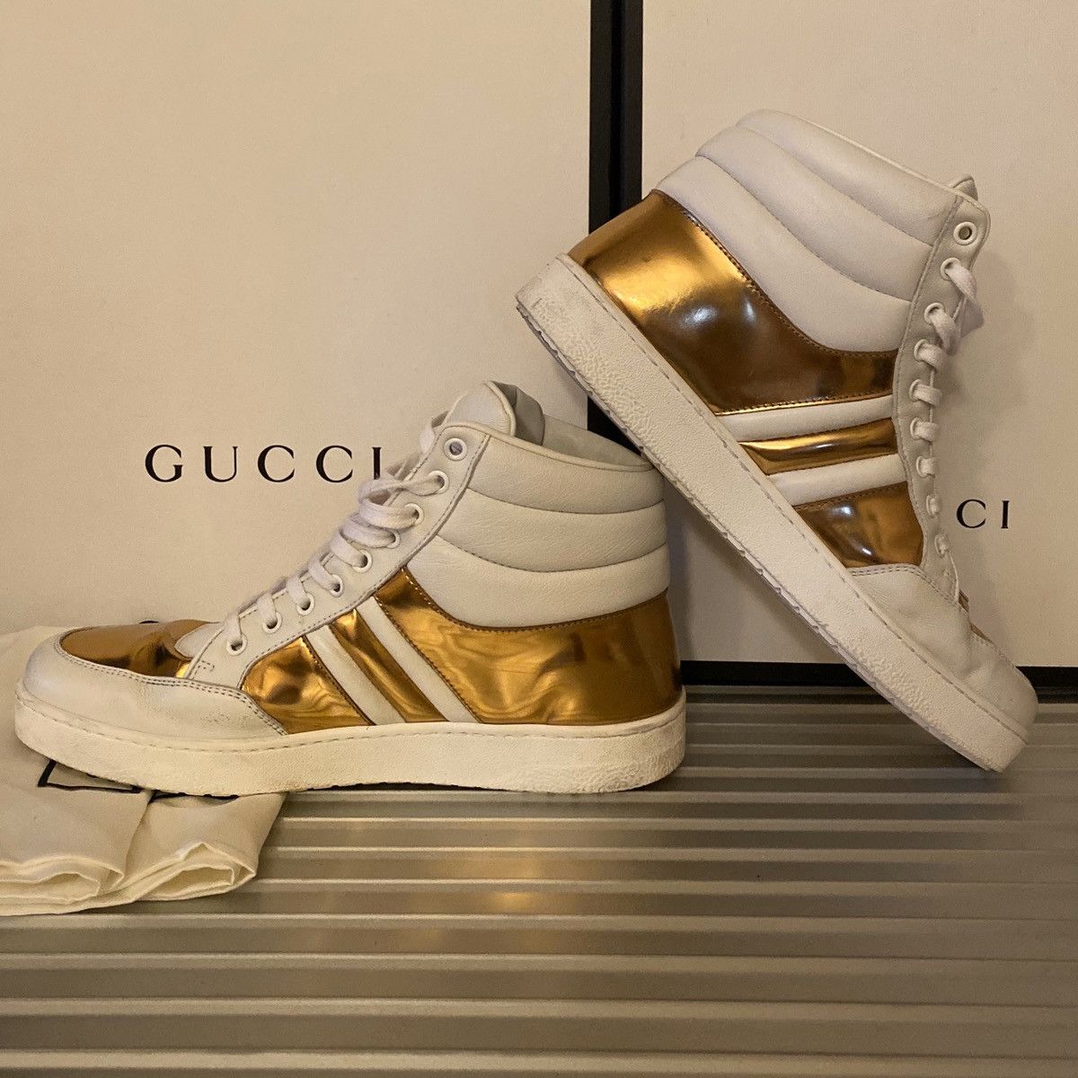 Gucci White Metallic Gold Padded Leather High Top Sneakers Size US 8 / EU 41 - 3 Thumbnail