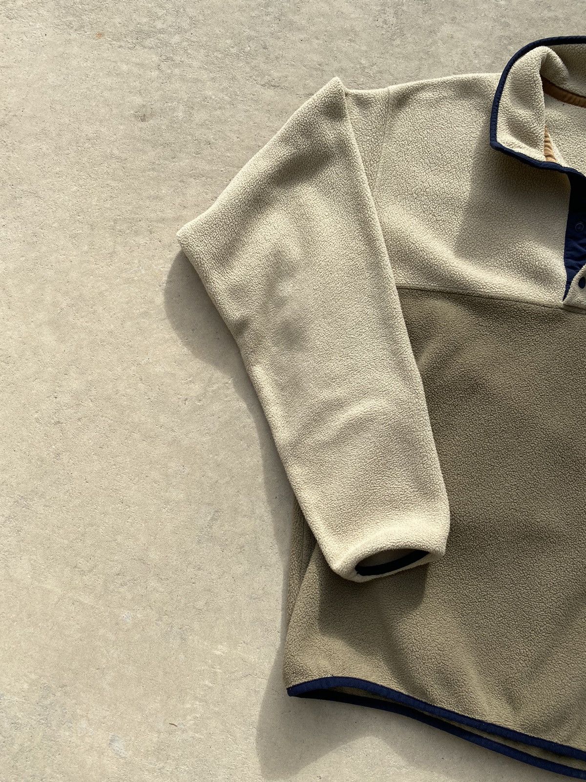 Columbia Patagonia Snap Snychilla Fleece CREAM/TAN (M) Size US M / EU 48-50 / 2 - 2 Thumbnail