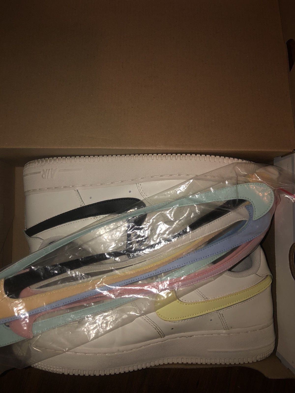 swoosh pack sail