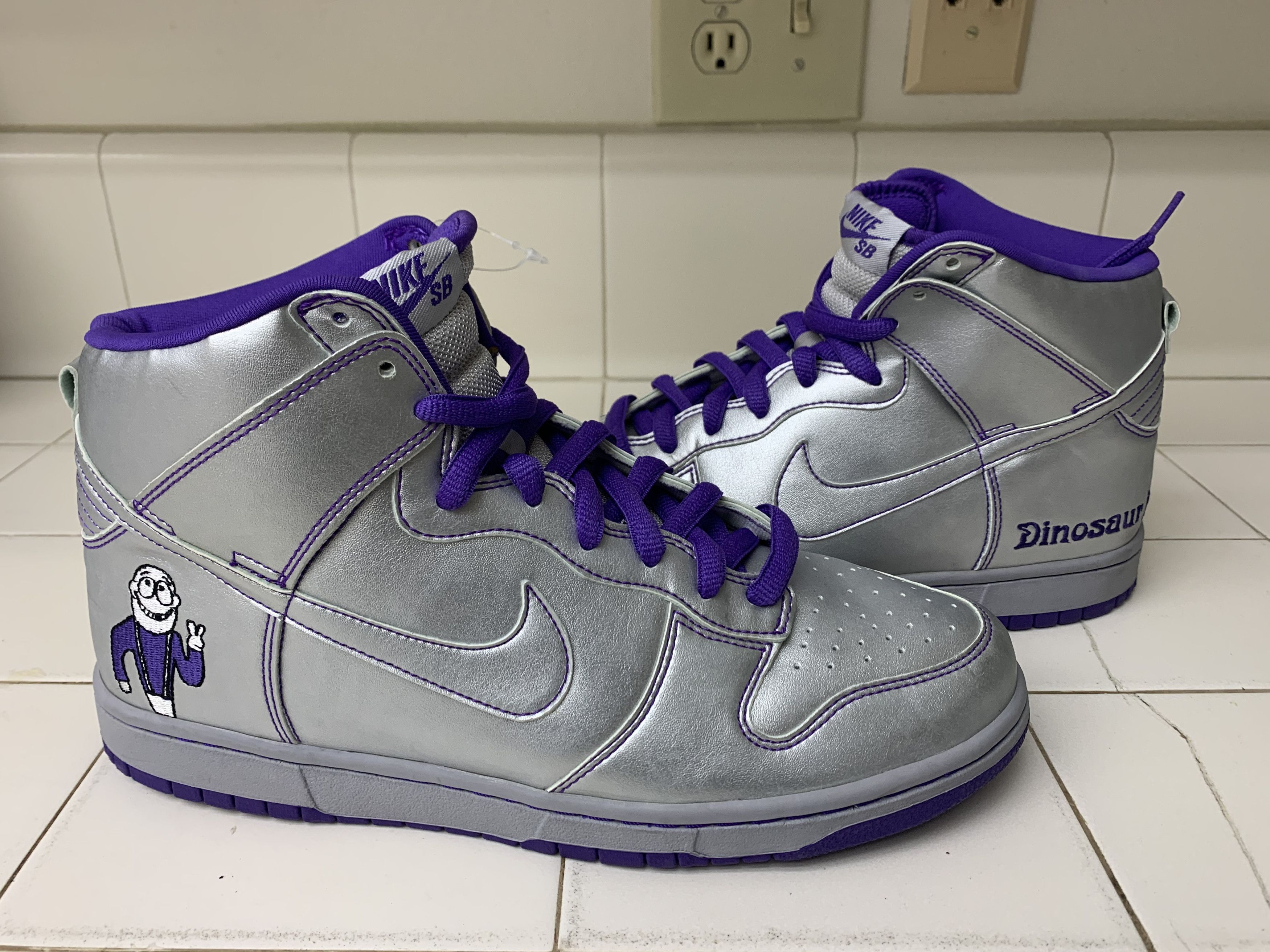 Nike Dunk High Premium SB Dinosaur Jr Size US 10 / EU 43 - 2 Thumbnail