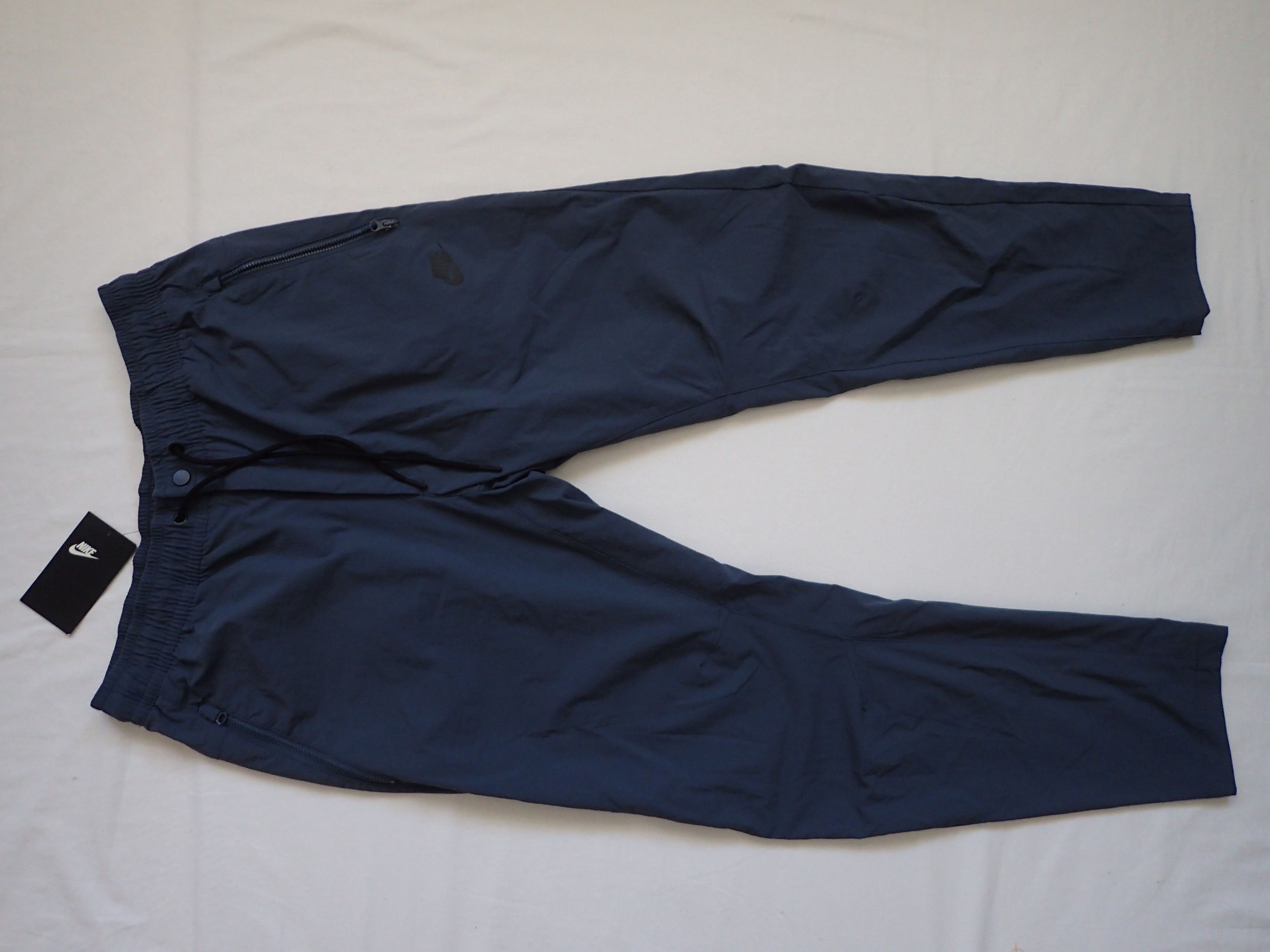 Nike woven stmt street pants online