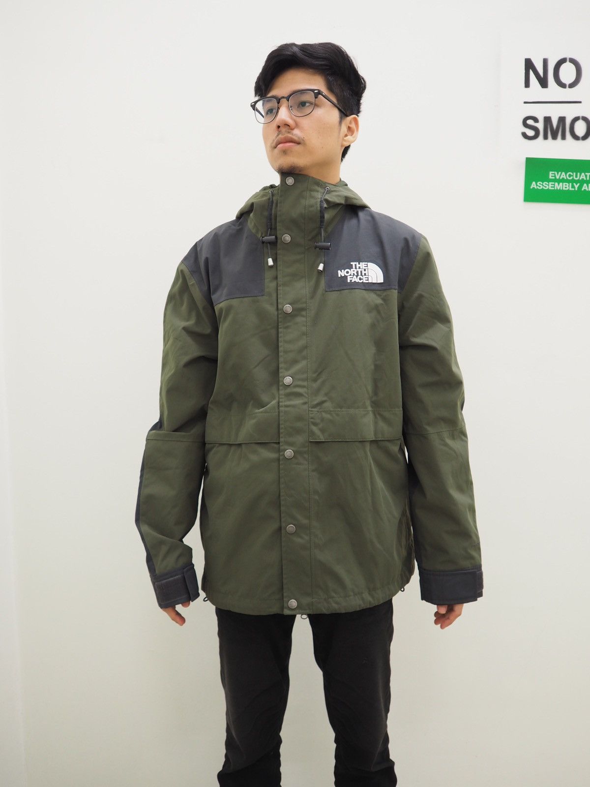 The North Face TNF Eco Mountain Jacket Olive Black