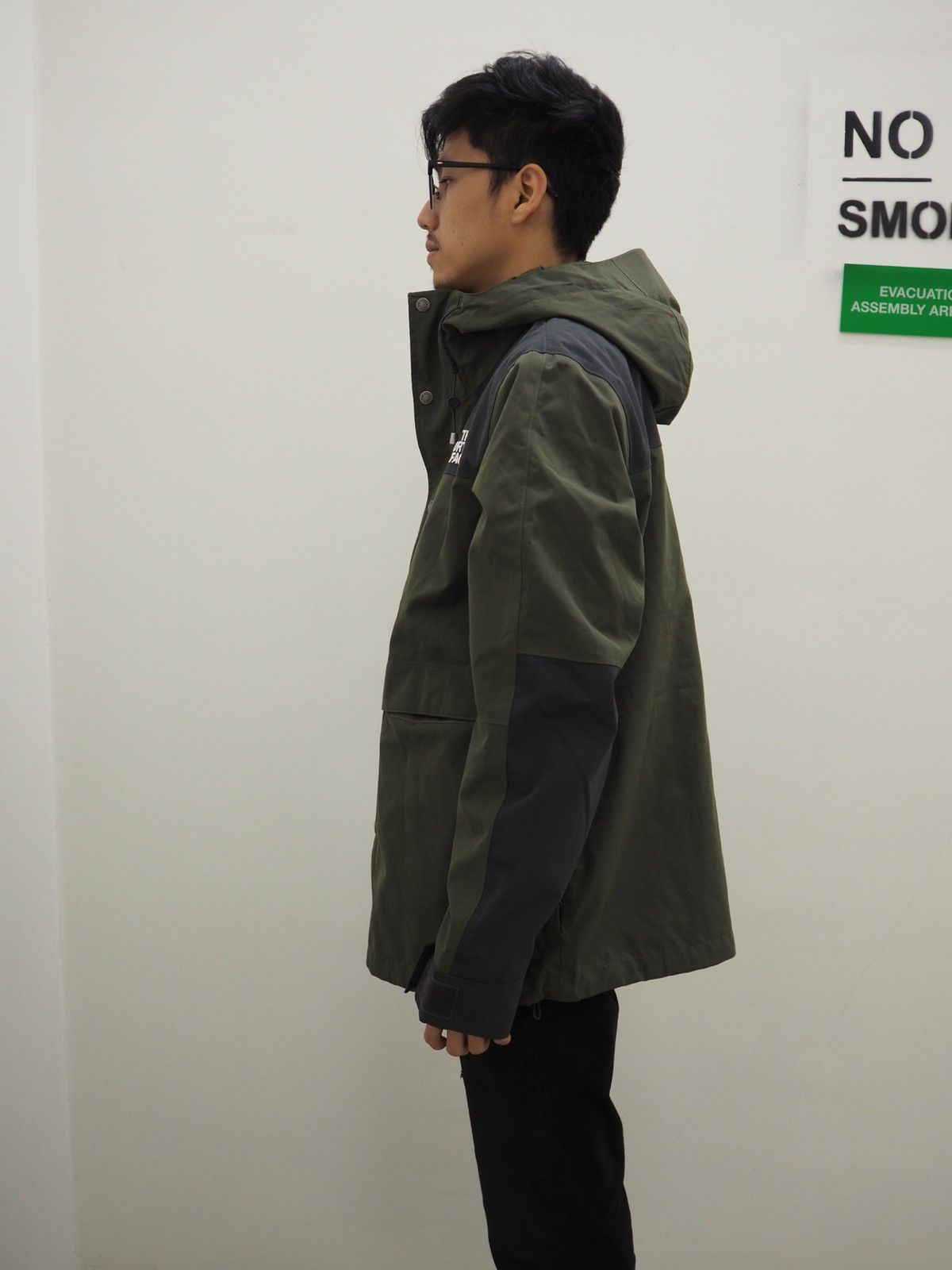 The North Face TNF Eco Mountain Jacket Olive Black