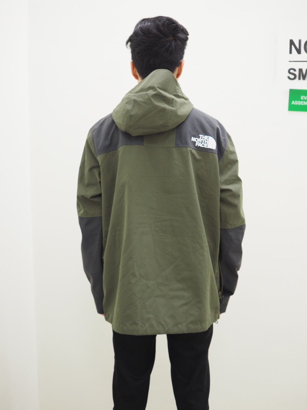 The North Face TNF Eco Mountain Jacket Olive Black