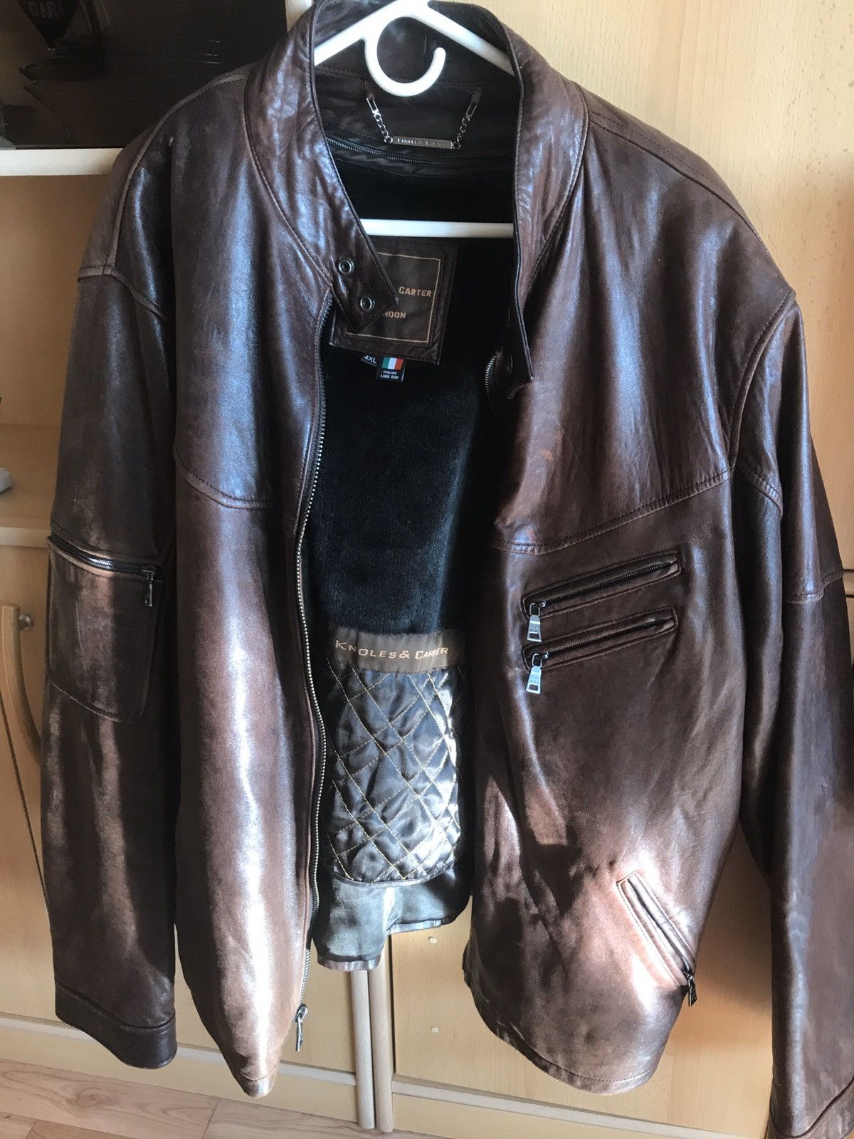 KNOLES CARTER OF LONDER 2024 LEATHER COAT