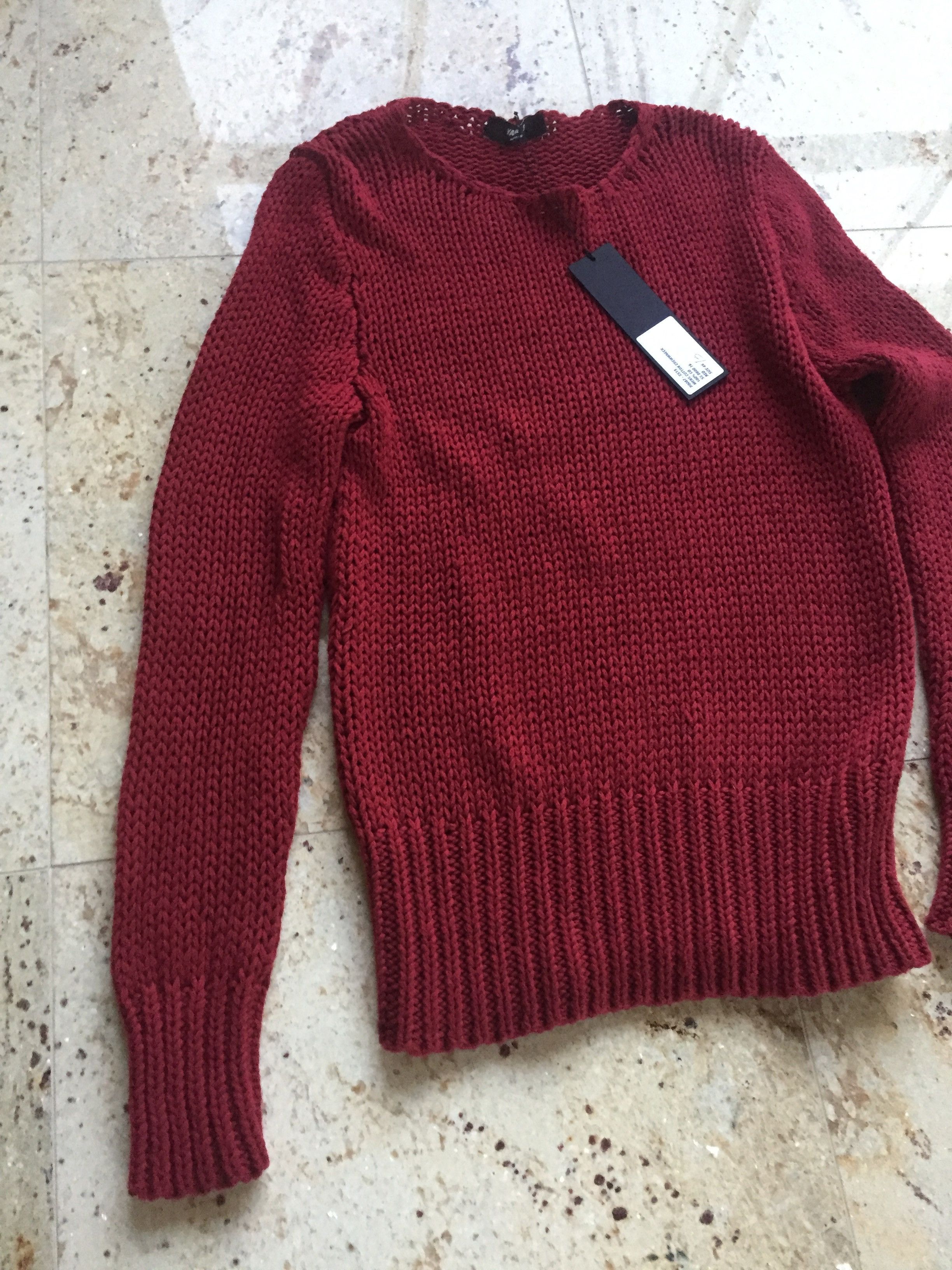 Yang Li Red Knitted Crew Neck Size US S / EU 44-46 / 1 - 9 Thumbnail