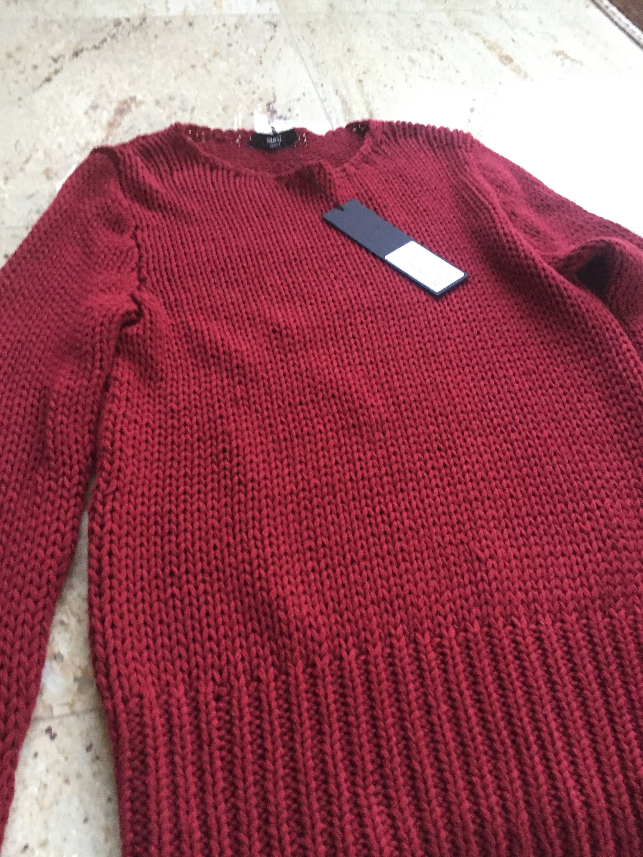 Yang Li Red Knitted Crew Neck Size US S / EU 44-46 / 1 - 7 Thumbnail