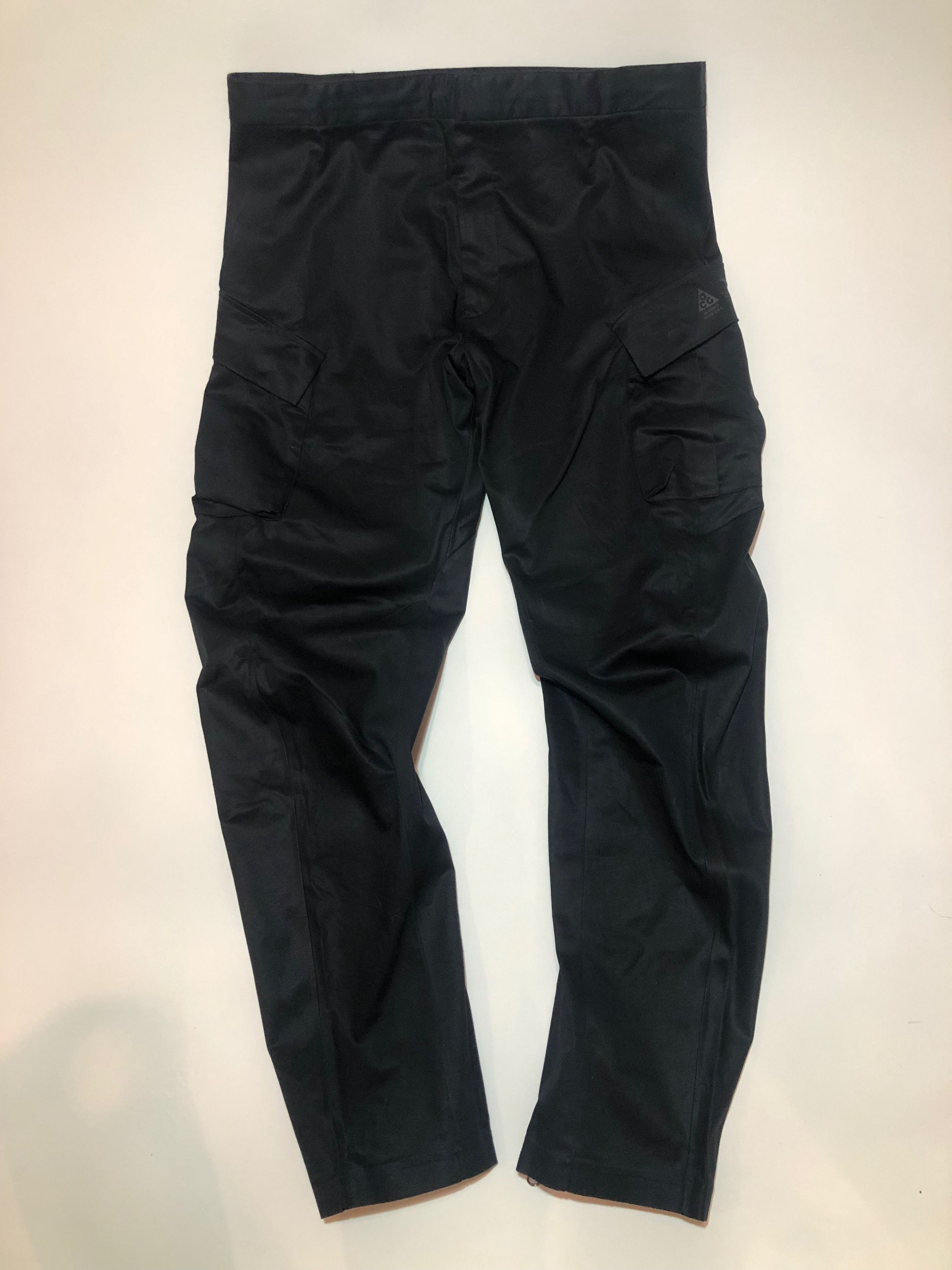 nikelab acg cargos