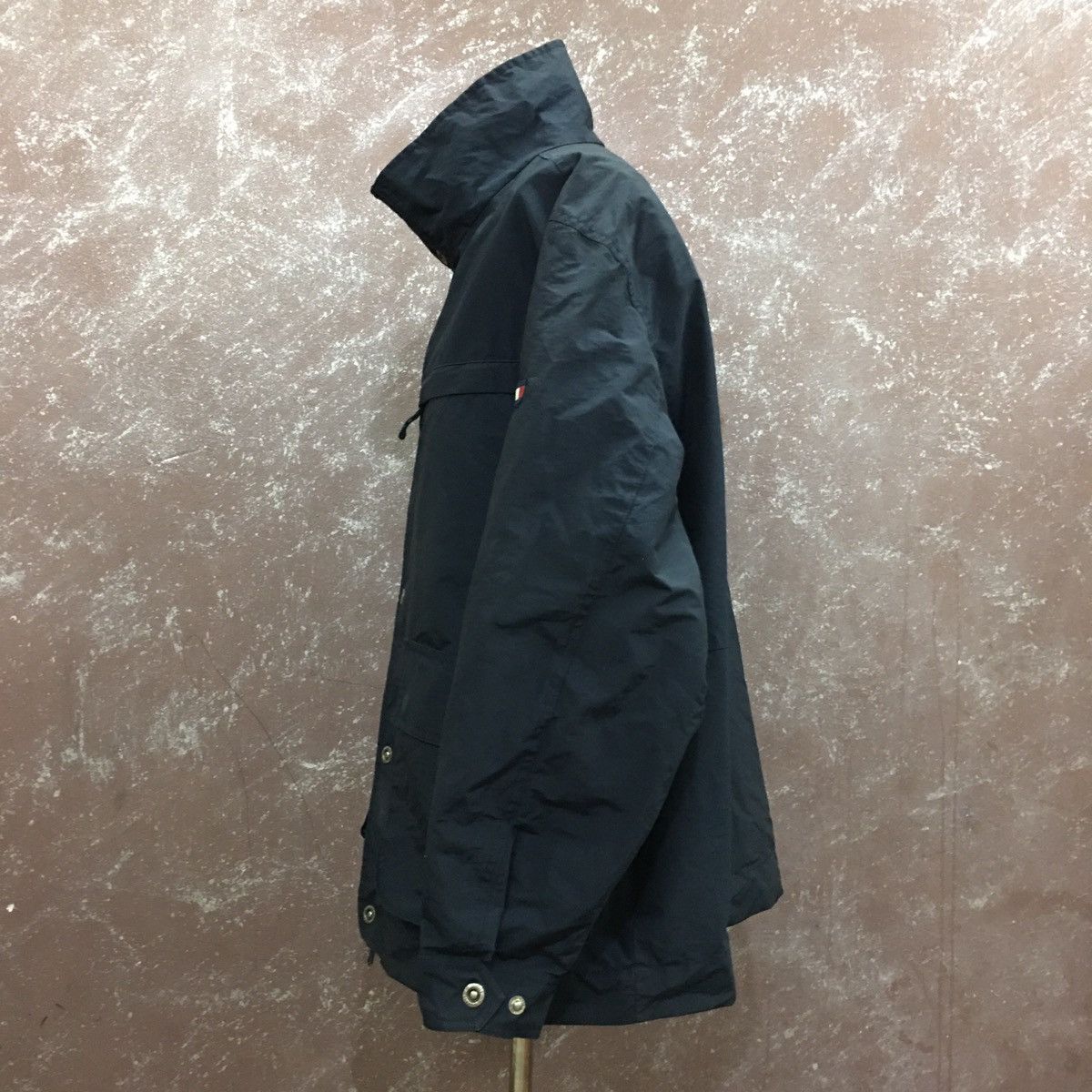 Tommy Hilfiger tommy hilfinger light zipper jacket Size US L / EU 52-54 / 3 - 3 Thumbnail