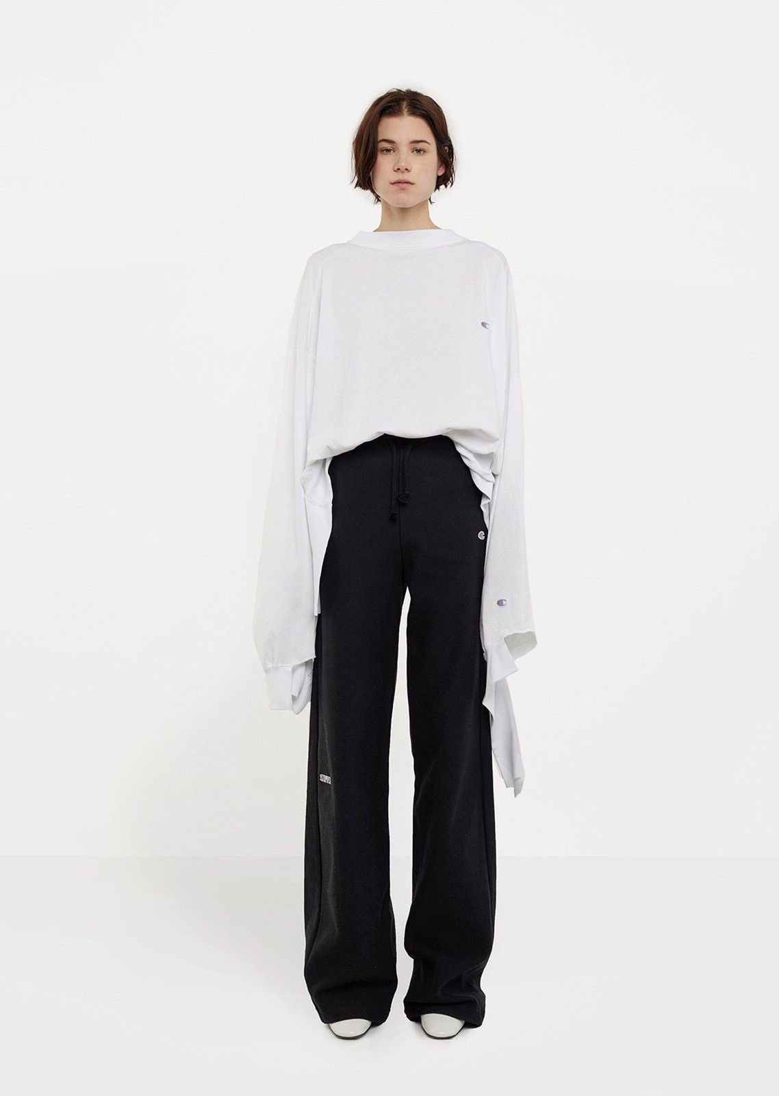 Vetements Vetements Oversized Sweatshirt Size US M / EU 48-50 / 2 - 2 Thumbnail