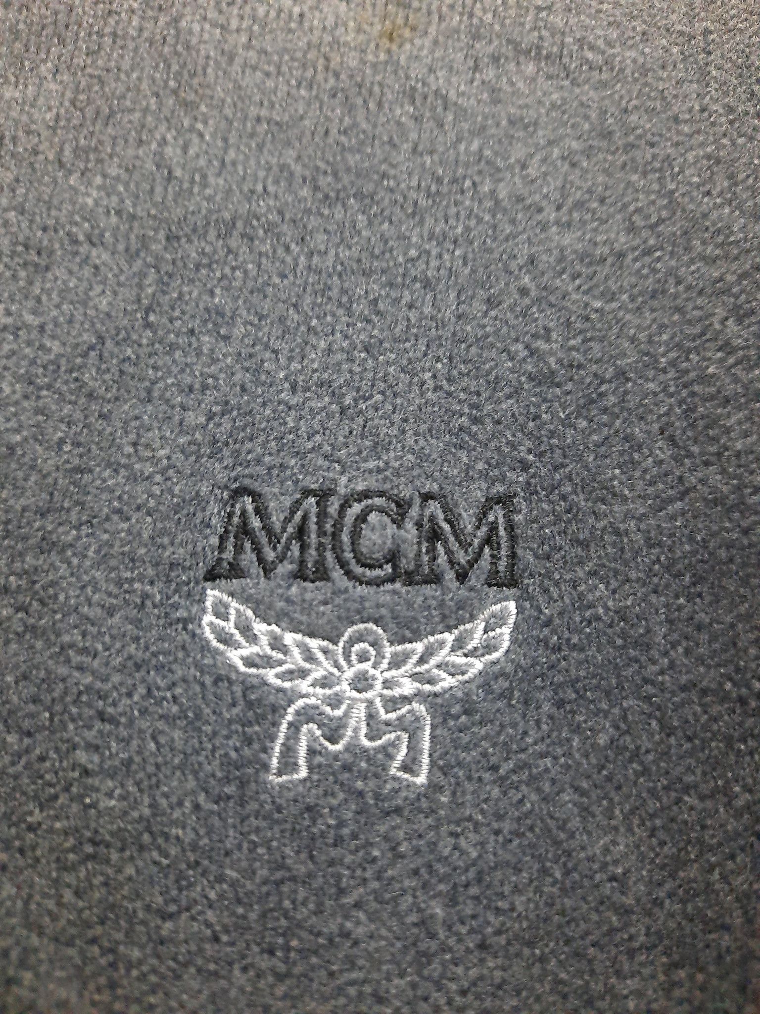 Designer × MCM Vintage MCM Small Logo Long Sleeve Fleece Size Large Size US L / EU 52-54 / 3 - 3 Thumbnail
