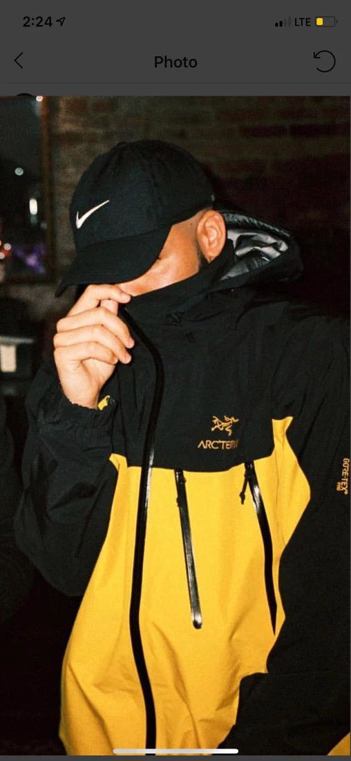 ARC'TERYX x BEAMS 40th 別注 URBAN FANNY ARC'TERYX×BEAMS / 40th別注 URBAN FANNYを使った人気