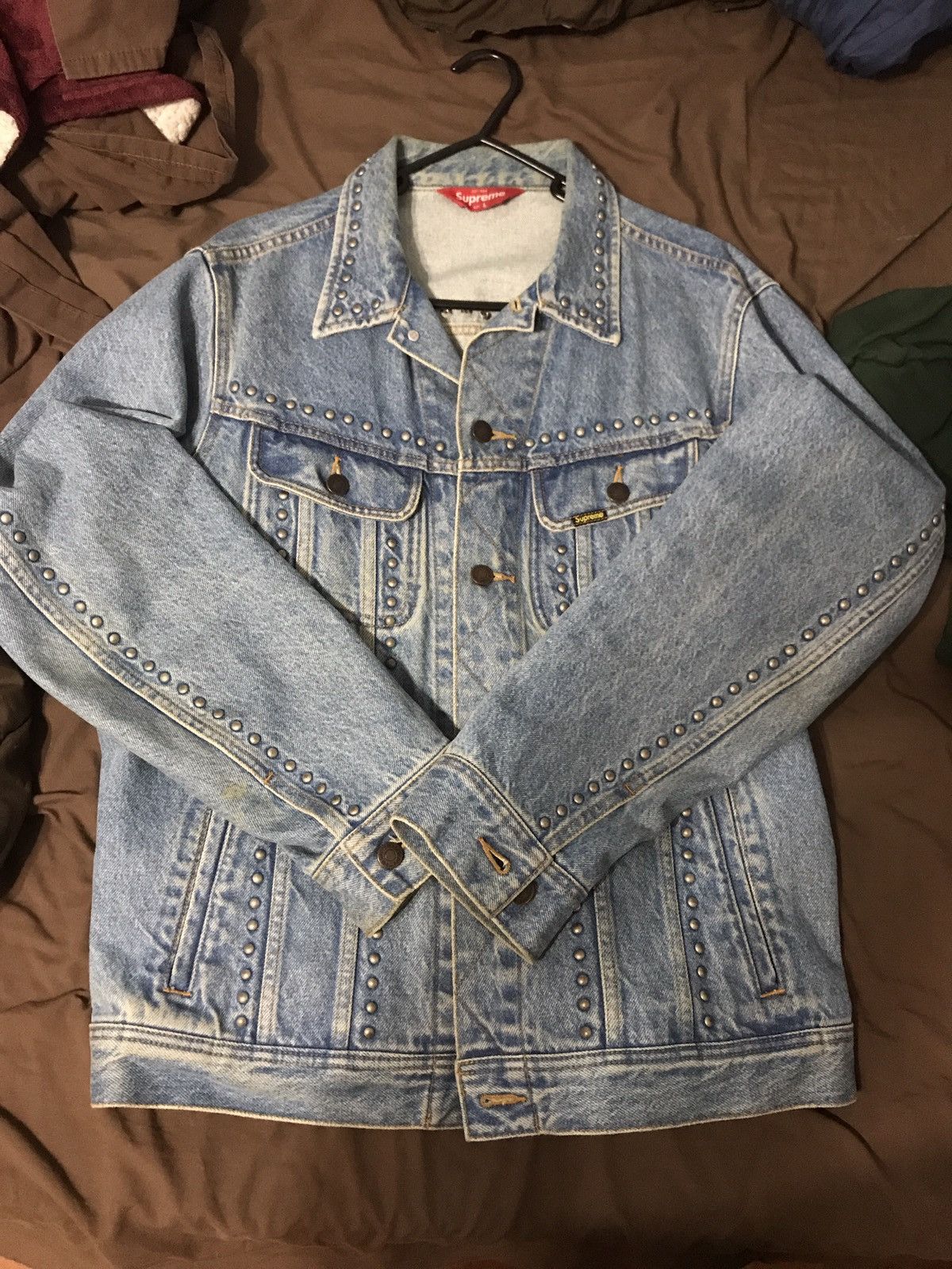 Supreme studded denim jacket outlet