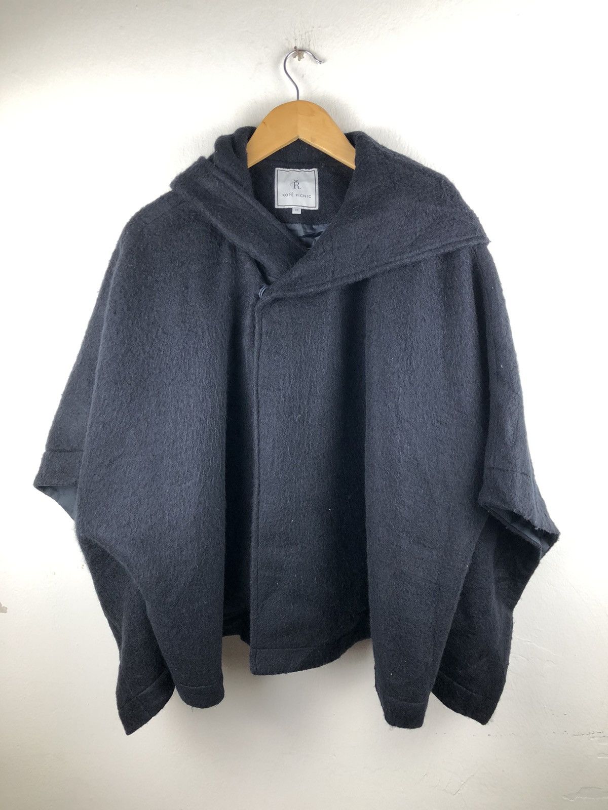 If Six Was Nine × Japanese Brand Japanese Brand Rope picnic wool poncho cape Size XS / US 0-2 / IT 36-38 - 1 Thumbnail