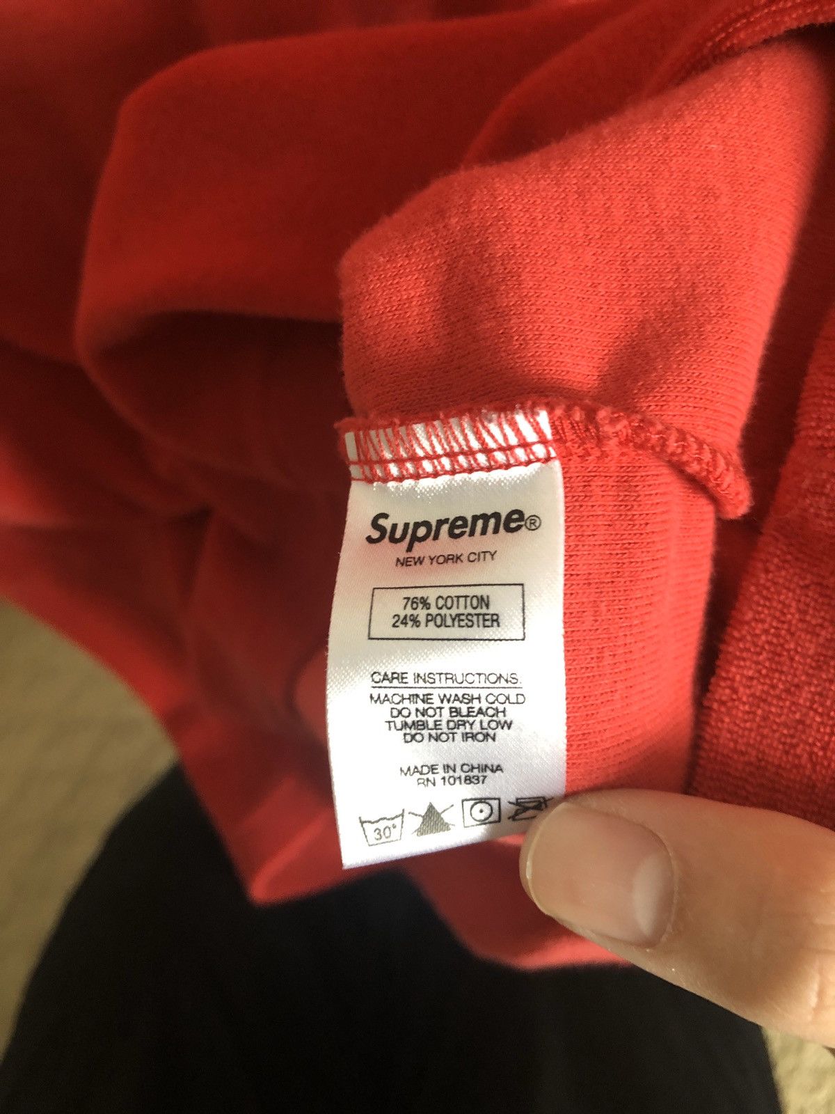 Supreme Supreme Small Box Logo Red French Terry Cloth Tee Medium Size US M / EU 48-50 / 2 - 3 Thumbnail