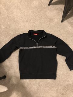 Supreme world famous hot sale half zip