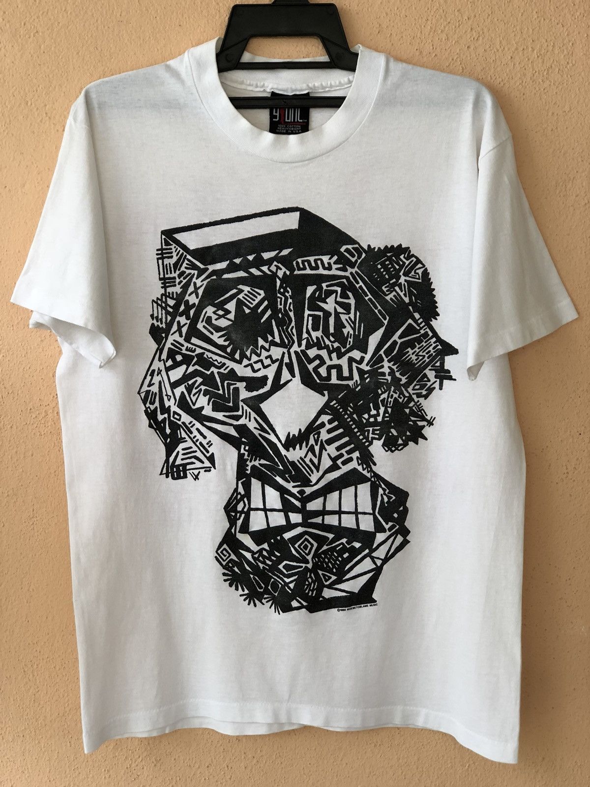 Band Tees × Giant Tees × Vintage Vintage 90s Red Hot Chili Pappers Rare Giant Tee Size US M / EU 48-50 / 2 - 1 Thumbnail