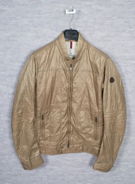 BROWN LIGHTWEIGHT JACKET WITH LEATHER BADGE
