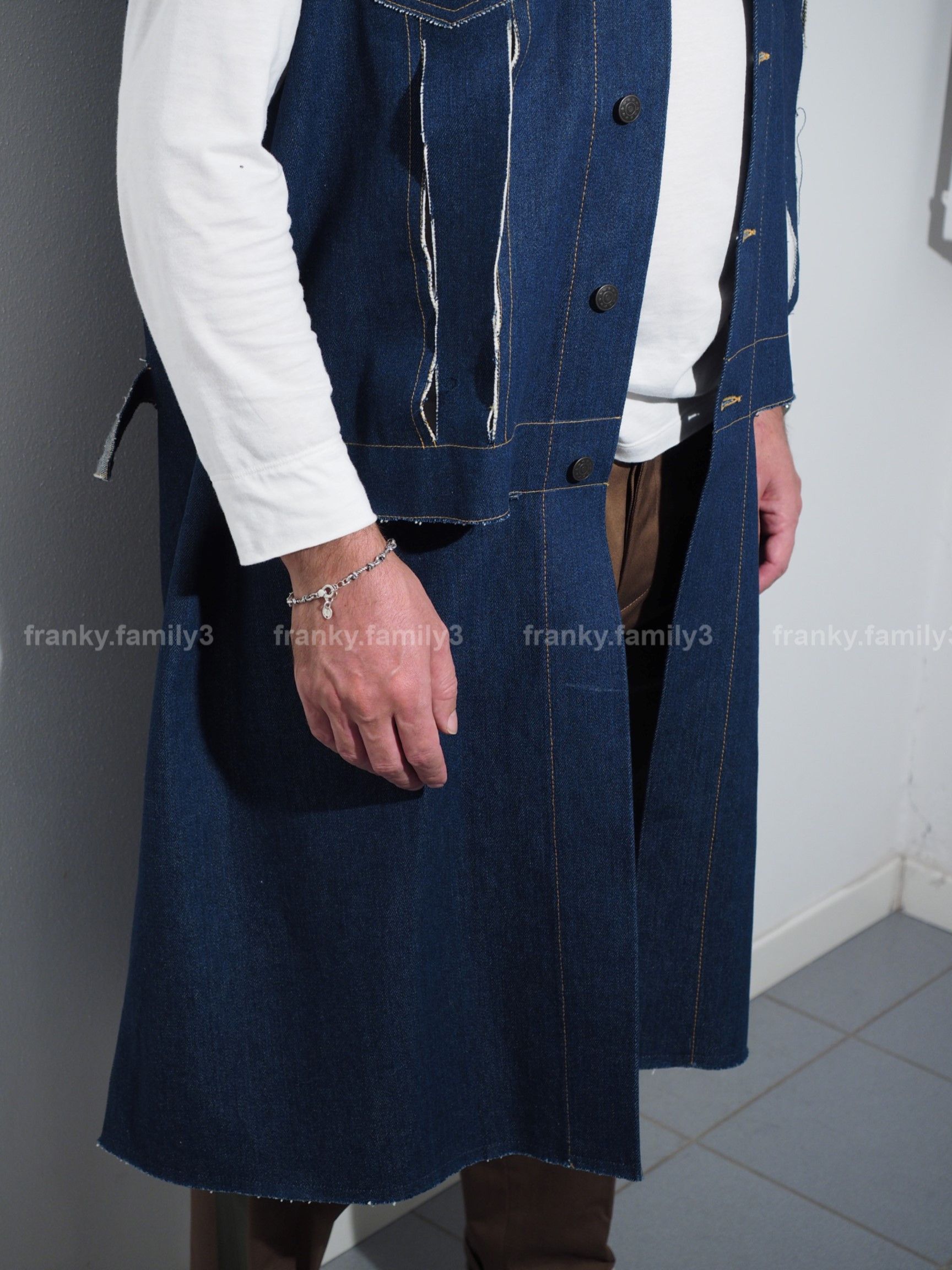Maison Margiela Maison Margiela Long Denim Coat Destroyed oversize jacket Size US L / EU 52-54 / 3 - 24 Thumbnail